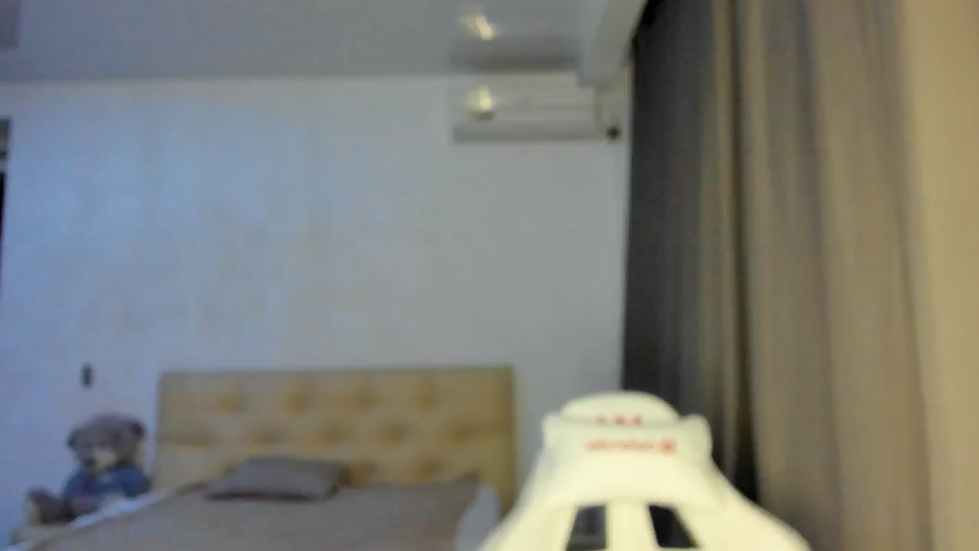Gallery image thumbnail from HOLLYWOOD_USA's myfreecams stream on, 09/29/2024, 19:24 image 6 of 20
