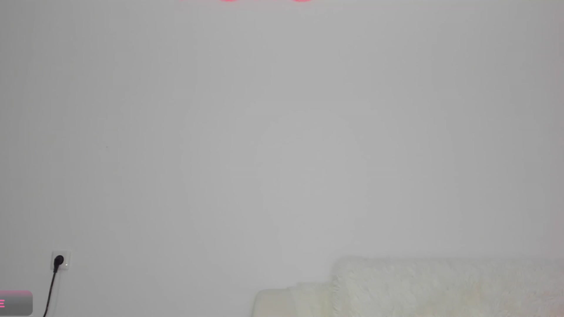 Gallery image thumbnail from HOLLYWOOD_USA's myfreecams stream on, 11/11/2024, 22:06 image 5 of 20