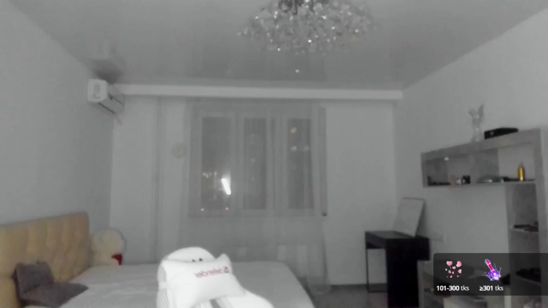 Gallery image thumbnail from HOLLYWOOD_USA's myfreecams stream on, 11/27/2024, 17:06 image 17 of 20
