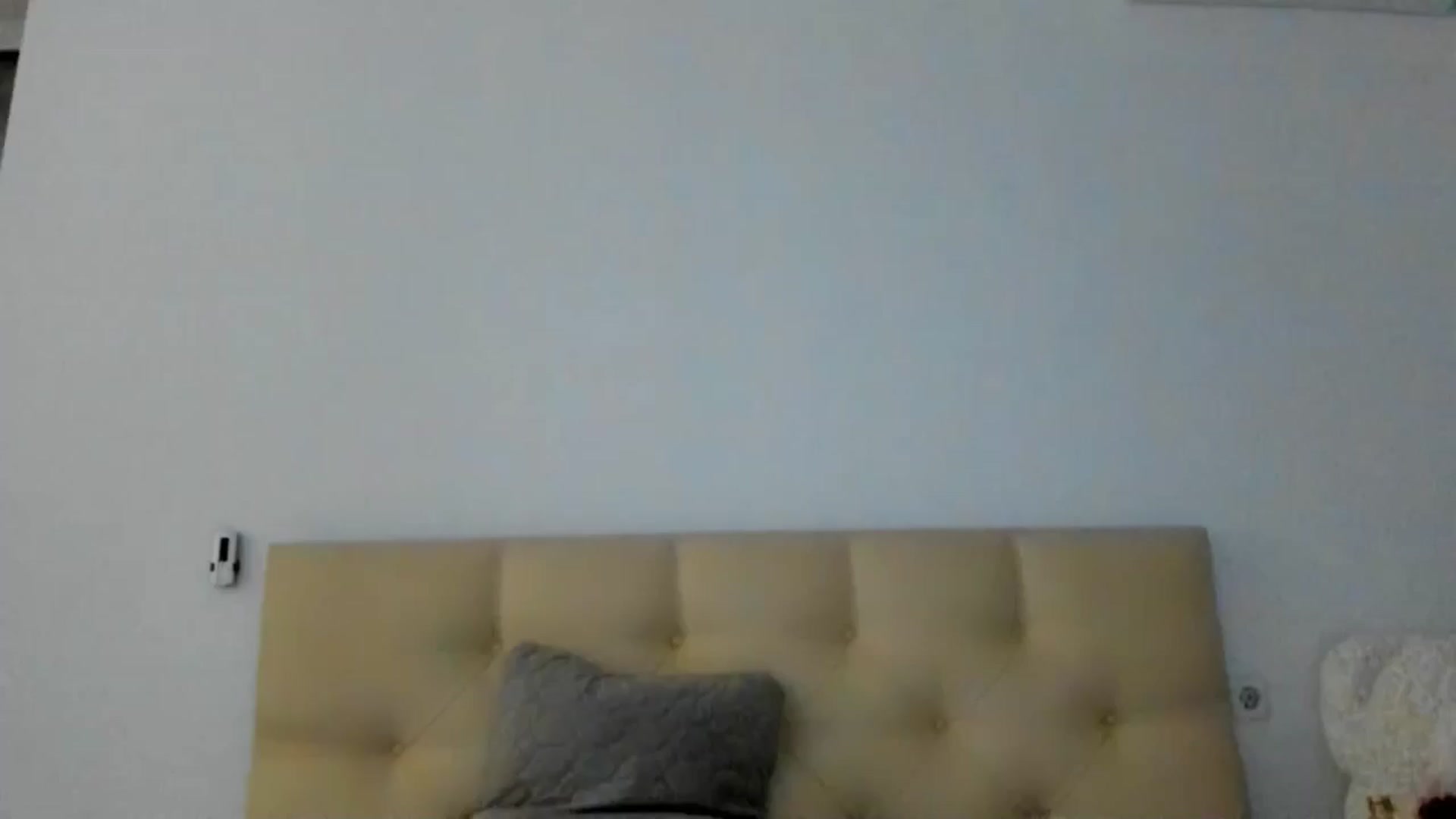 Gallery image thumbnail from HOLLYWOOD_USA's myfreecams stream on, 11/29/2024, 22:56 image 20 of 20
