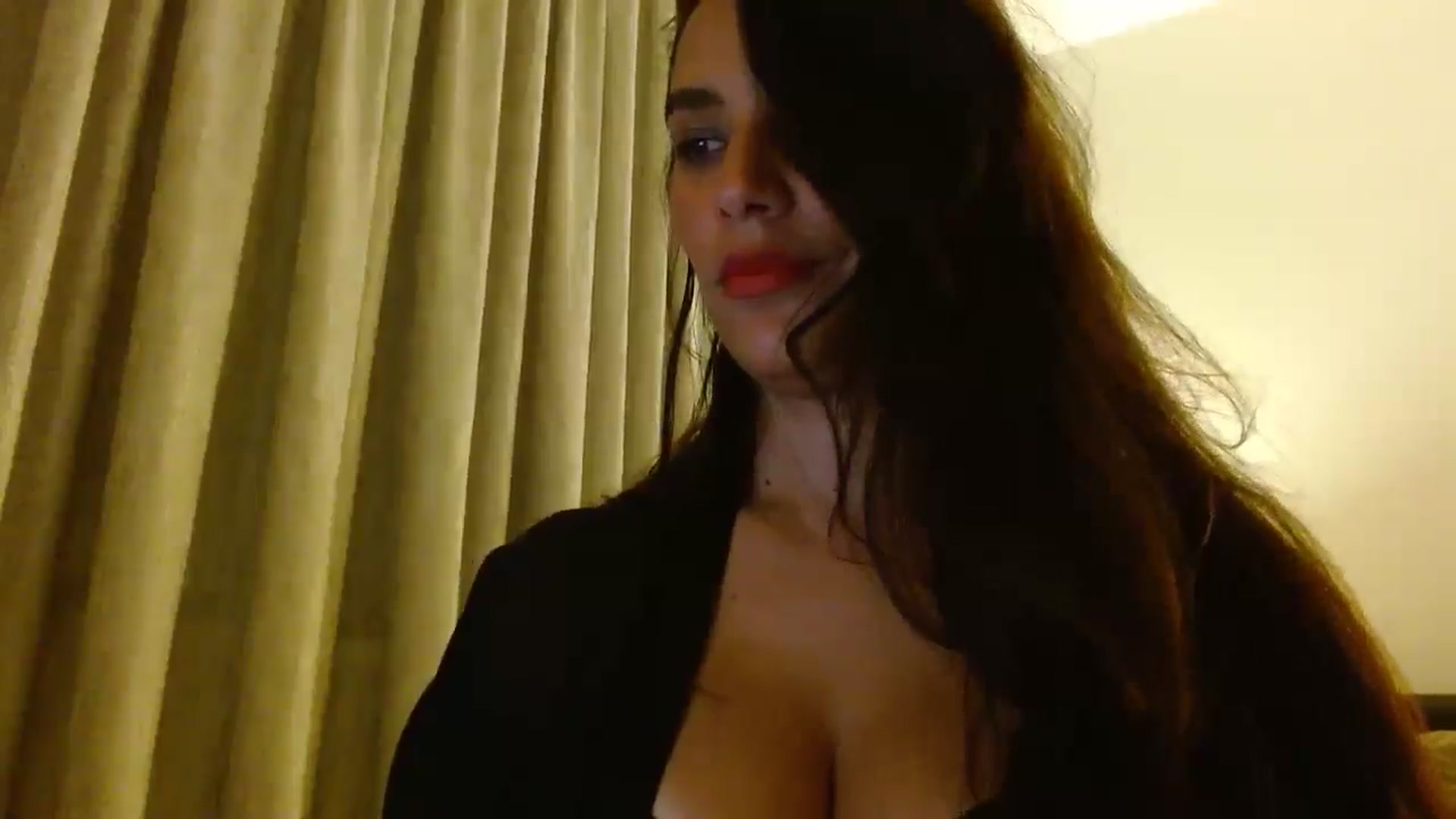 Gallery image thumbnail from HOLY_BRUNE's myfreecams stream on, 05/11/2025, 23:16 image 2 of 20