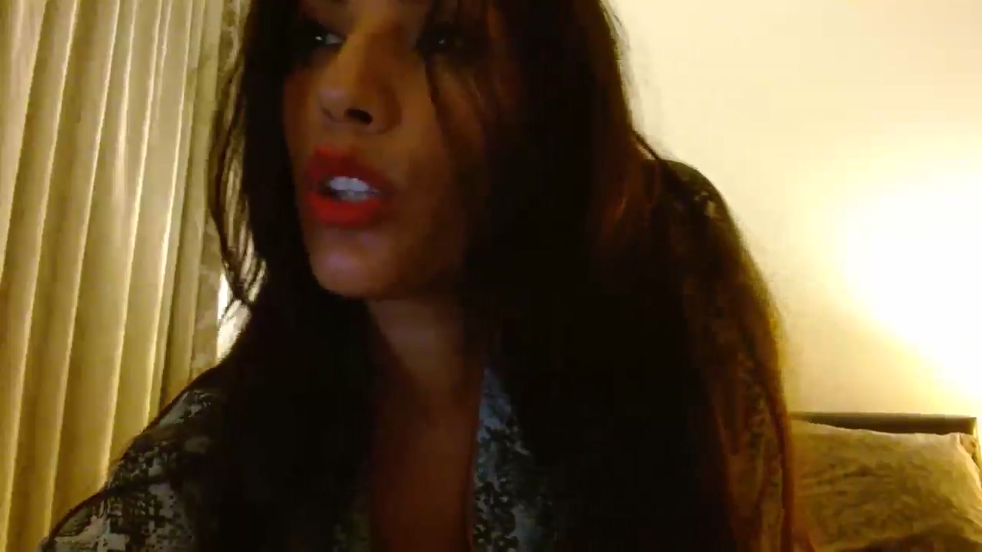 Gallery image thumbnail from HOLY_BRUNE's myfreecams stream on, 05/18/2025, 22:28 image 18 of 20