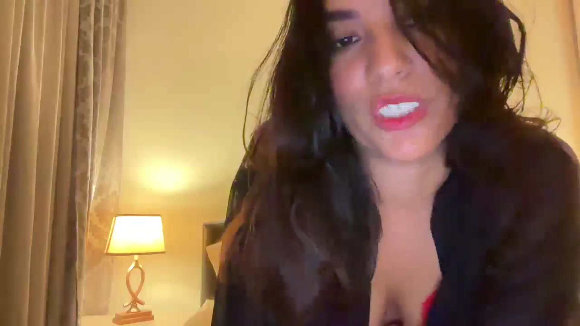 Gallery image thumbnail from HOLY_BRUNE's myfreecams stream on, 06/28/2025, 23:49 image 12 of 20