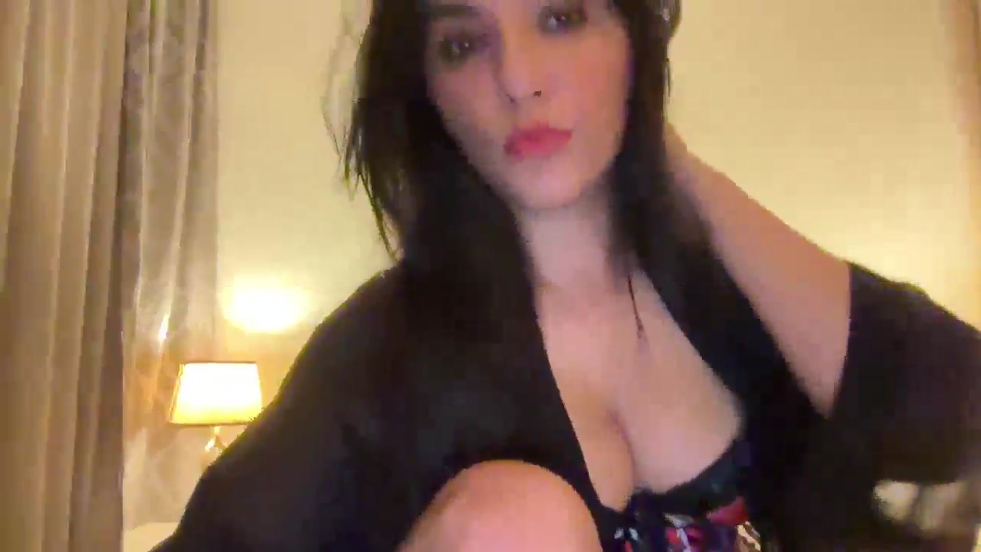 Gallery image thumbnail from HOLY_BRUNE's myfreecams stream on, 07/11/2025, 01:25 image 4 of 20