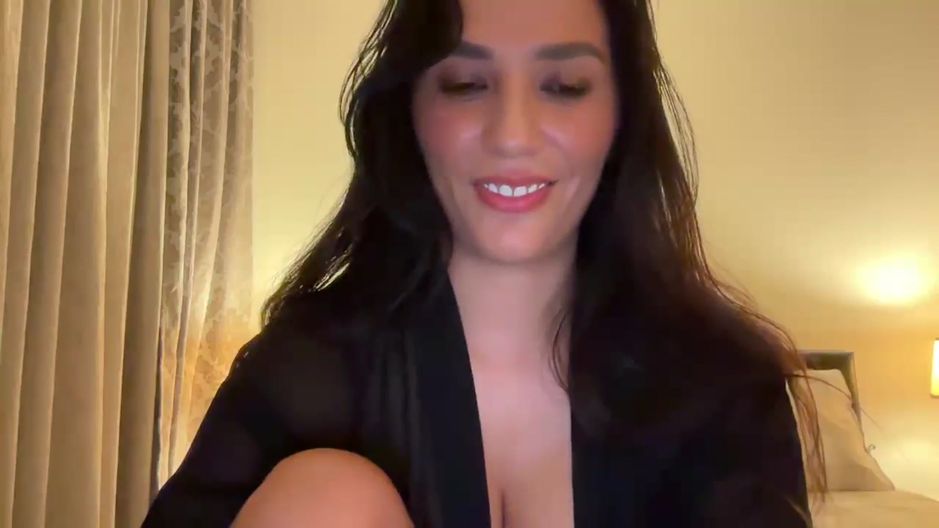 Gallery image thumbnail from HOLY_BRUNE's myfreecams stream on, 07/15/2025, 24:20 image 5 of 20