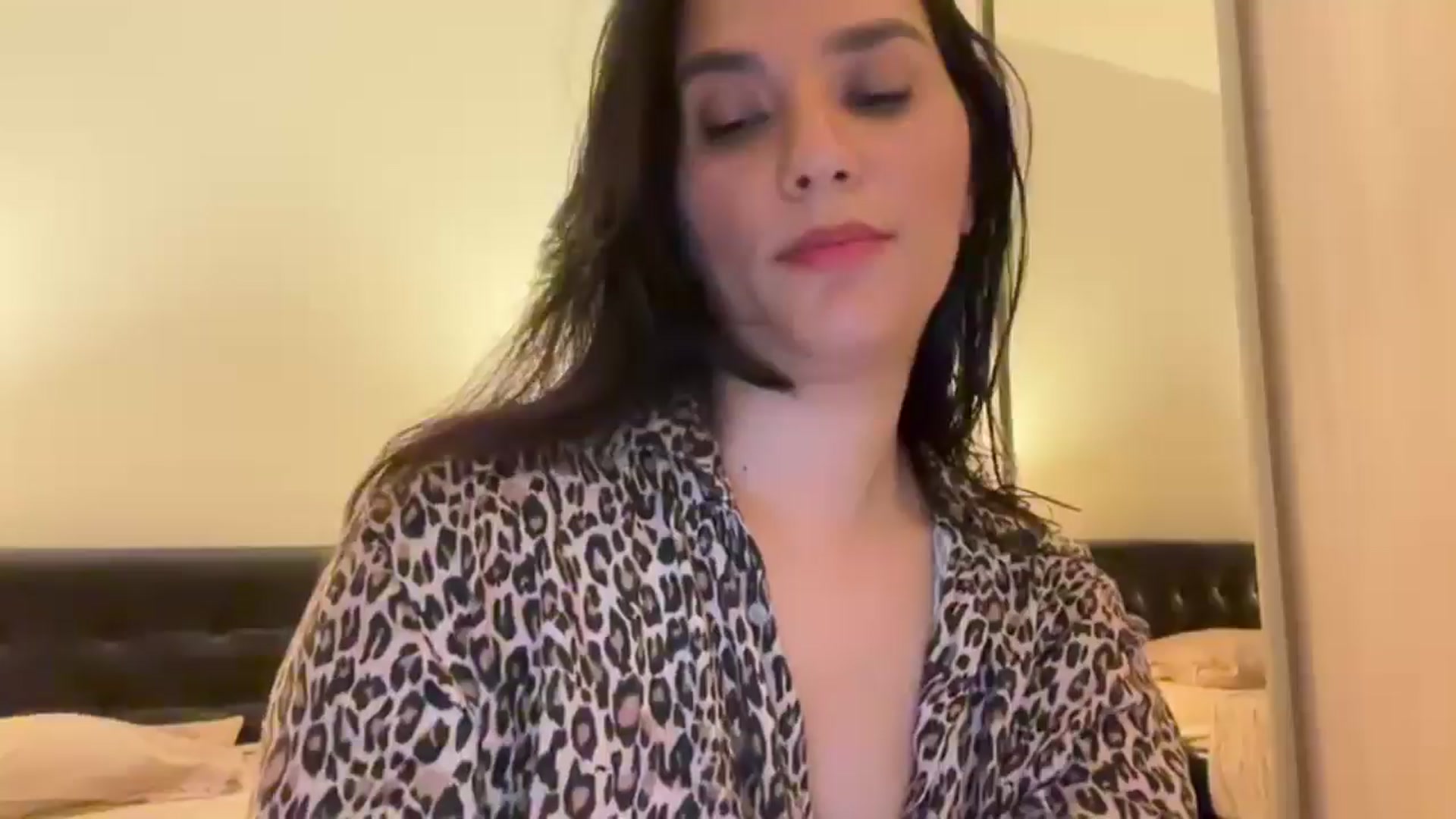 Gallery image thumbnail from HOLY_BRUNE's myfreecams stream on, 08/18/2025, 01:28 image 15 of 20