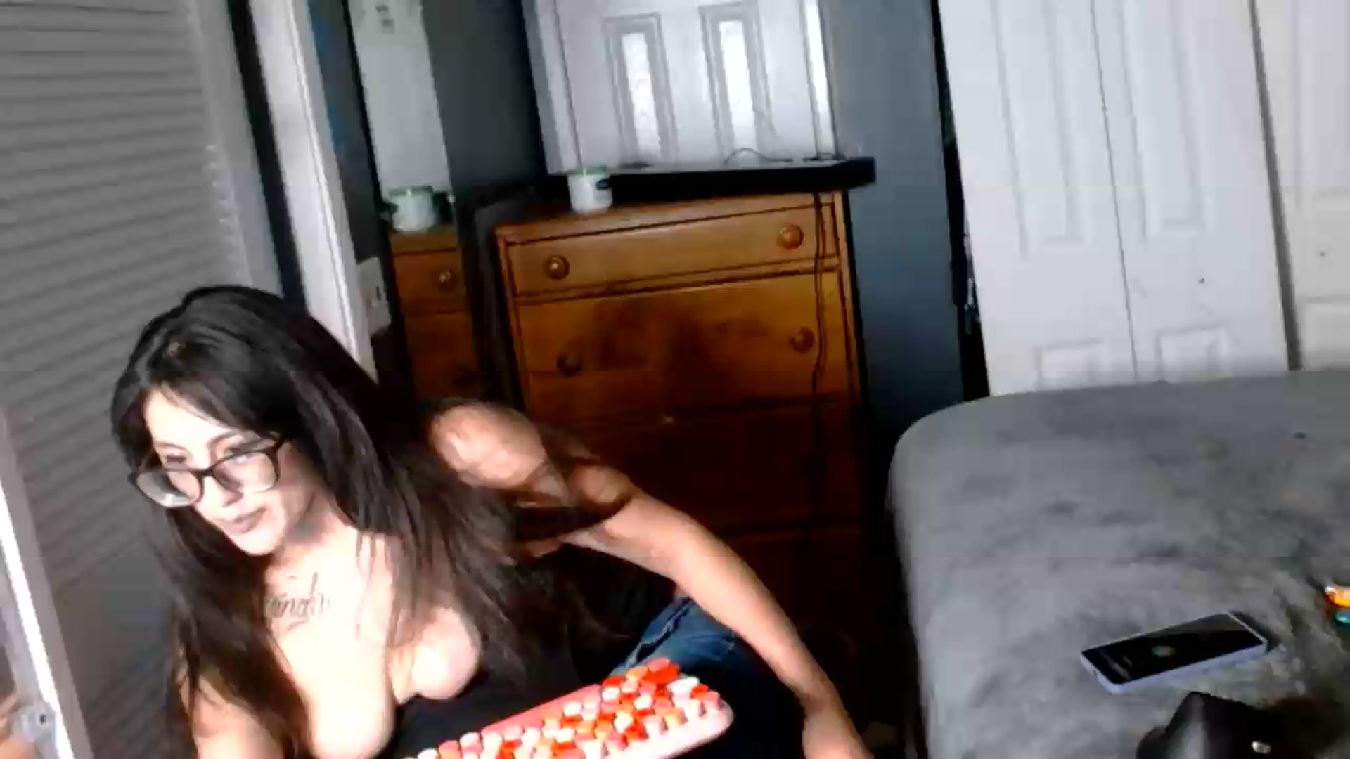 Gallery image thumbnail from HOTTT_XXXWIFE's myfreecams stream on, 08/16/2026, 11:44 image 12 of 20