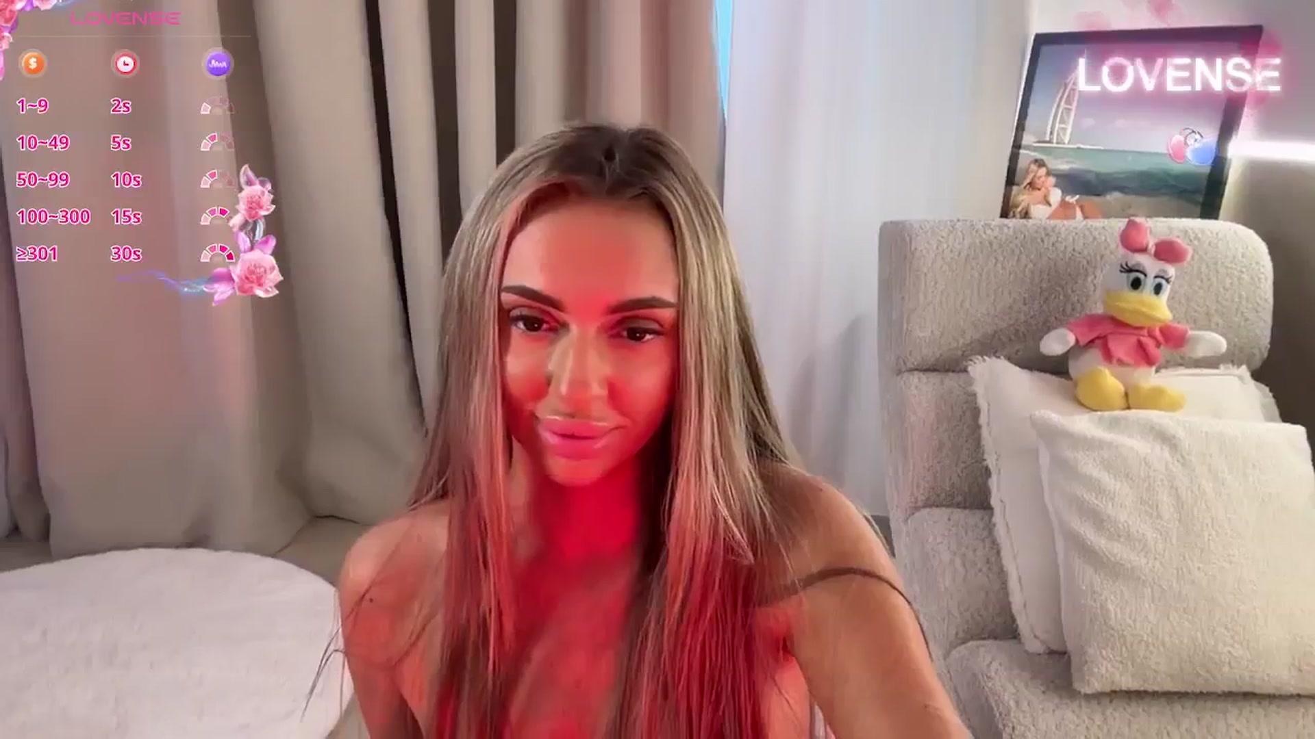 Gallery image thumbnail from HOTT_SELENA's myfreecams stream on, 04/19/2026, 06:05 image 12 of 20