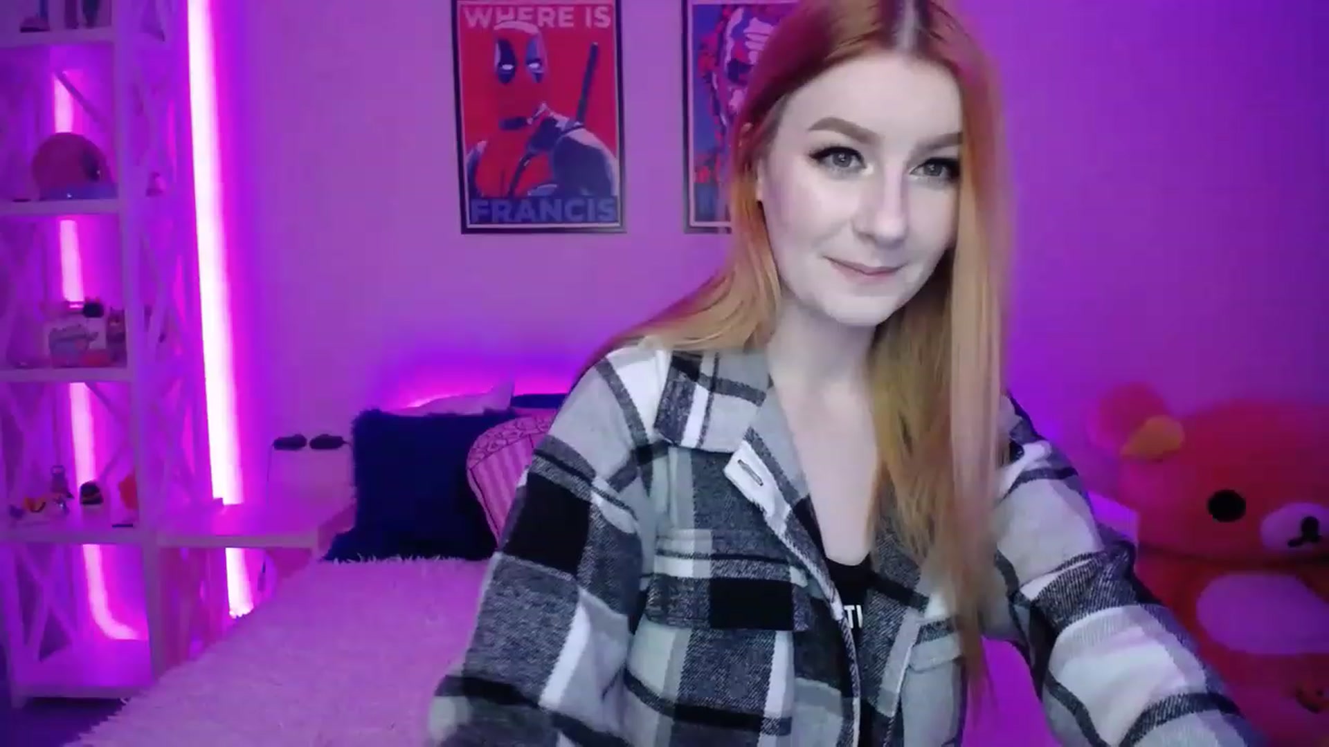 Gallery image thumbnail from HOWERGIRL's myfreecams stream on, 03/18/2023, 21:00 image 8 of 20