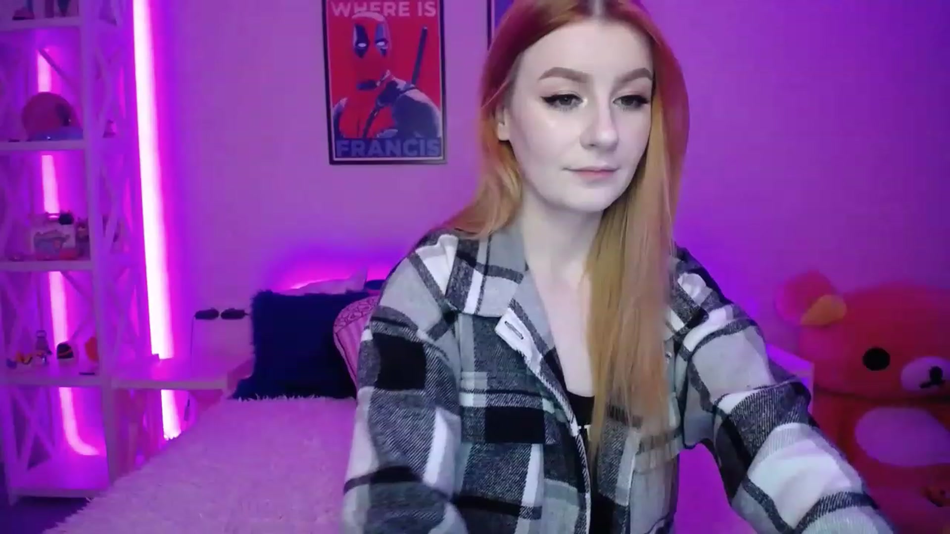 Gallery image thumbnail from HOWERGIRL's myfreecams stream on, 03/18/2023, 21:00 image 6 of 20