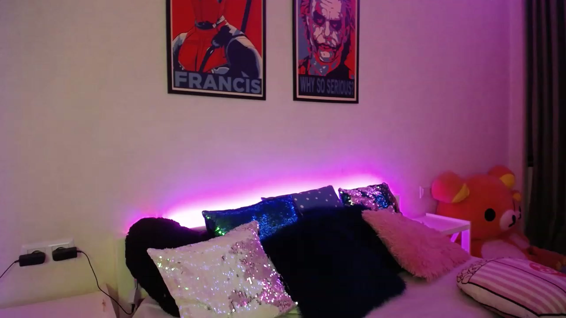 Gallery image thumbnail from HOWERGIRL's myfreecams stream on, 07/28/2023, 19:35 image 18 of 20