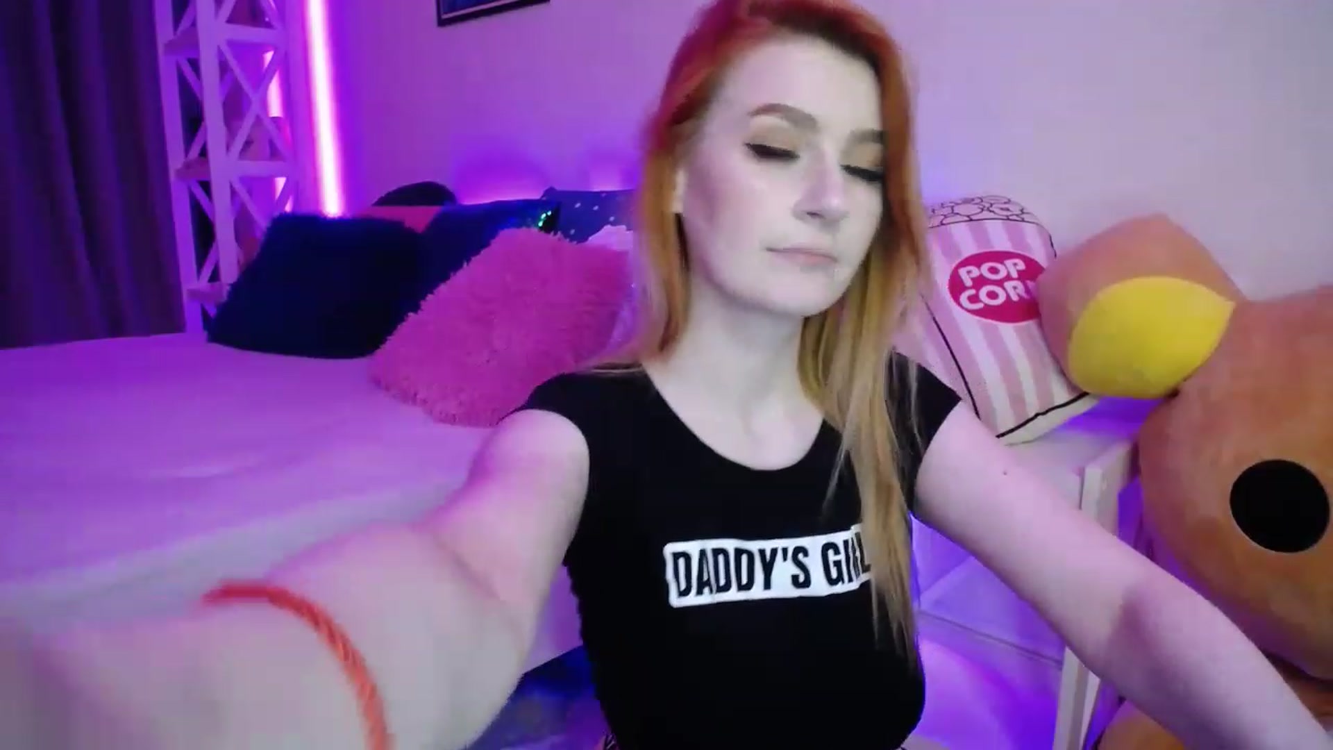 Gallery image thumbnail from HOWERGIRL's myfreecams stream on, 08/05/2023, 19:50 image 15 of 20