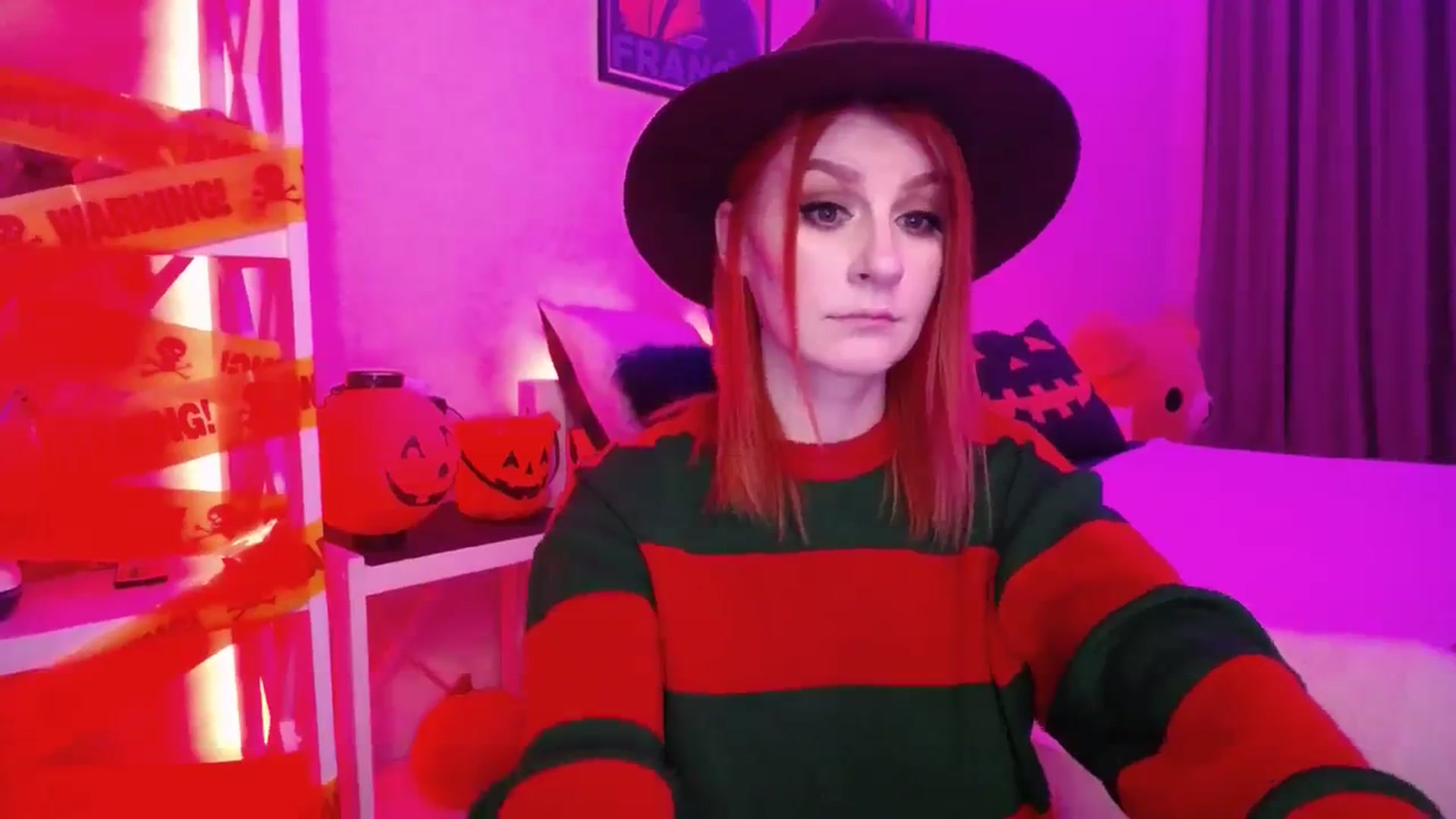 Gallery image thumbnail from HOWERGIRL's myfreecams stream on, 10/24/2023, 19:32 image 15 of 20