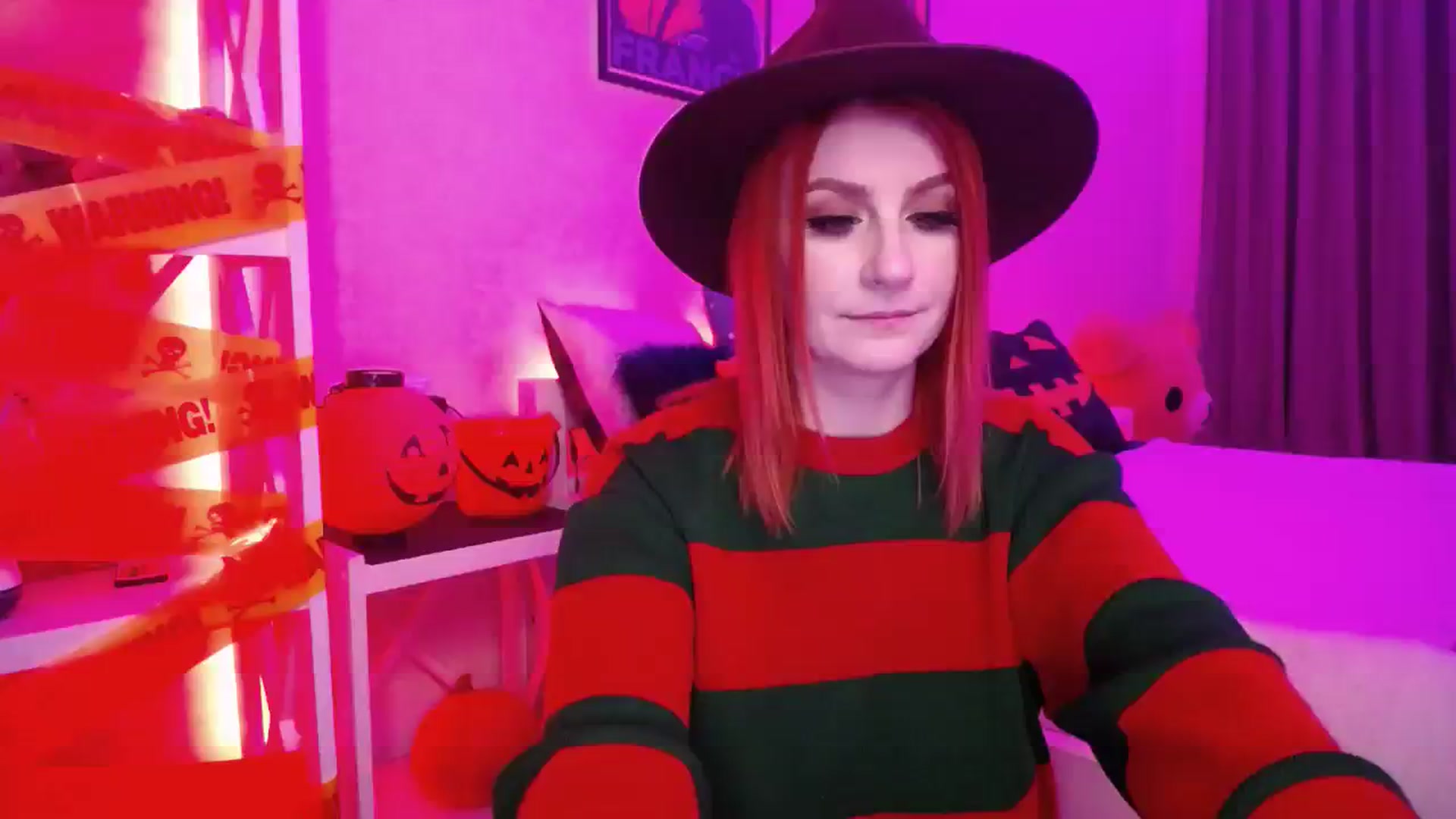 Gallery image thumbnail from HOWERGIRL's myfreecams stream on, 10/24/2023, 19:32 image 11 of 20
