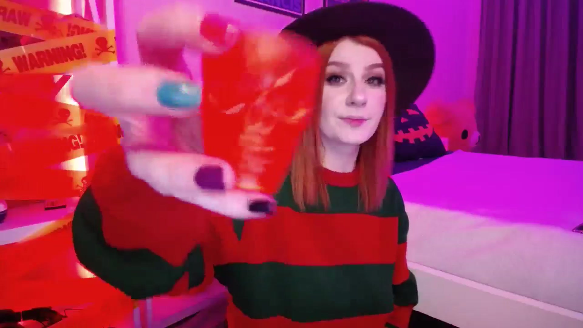 Gallery image thumbnail from HOWERGIRL's myfreecams stream on, 10/24/2023, 19:32 image 5 of 20