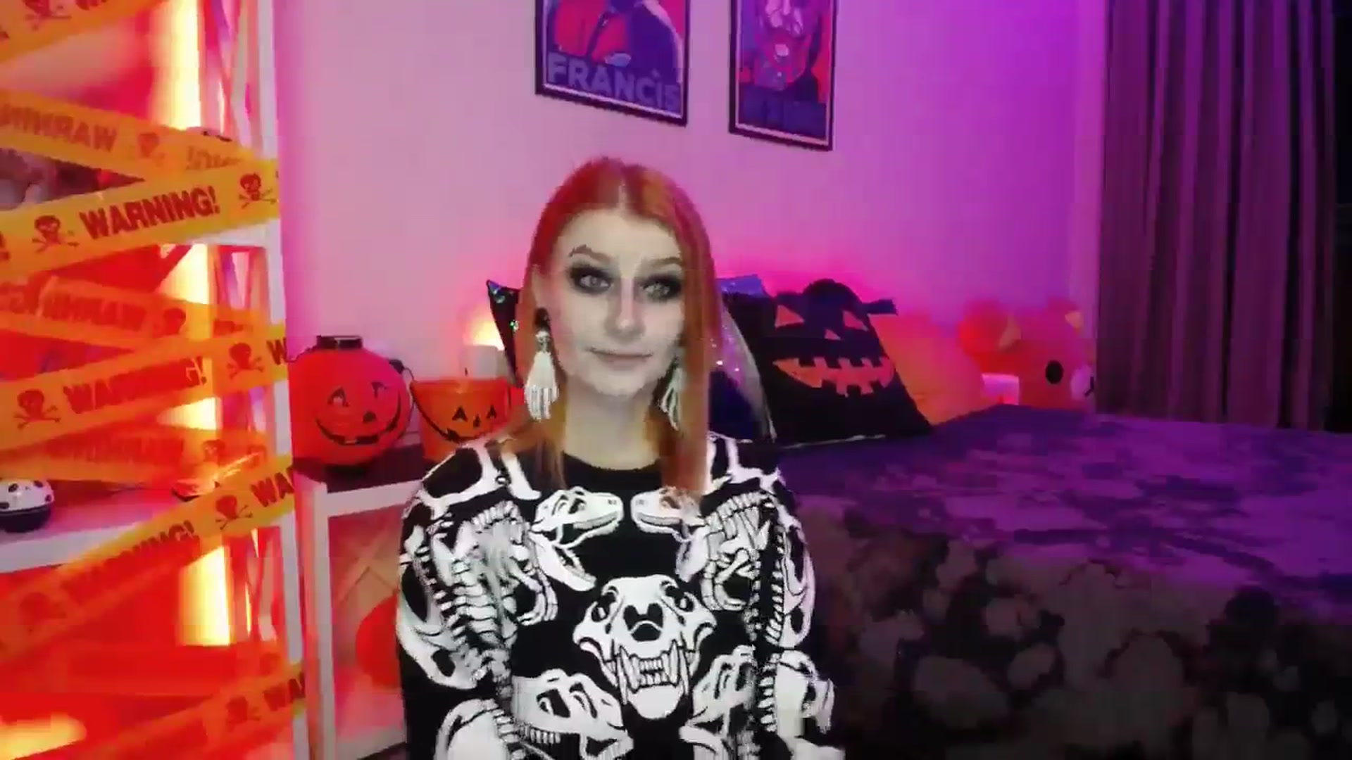 Gallery image thumbnail from HOWERGIRL's myfreecams stream on, 10/31/2023, 19:20 image 10 of 20