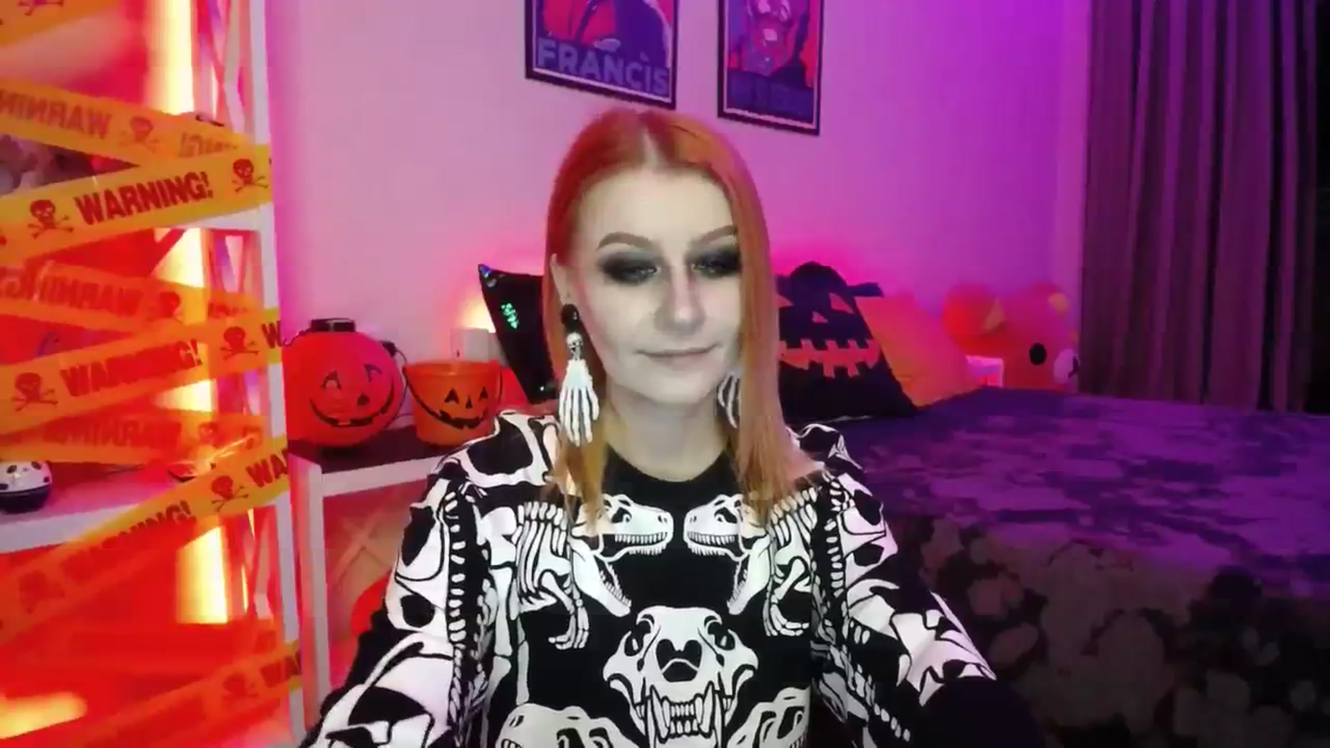 Gallery image thumbnail from HOWERGIRL's myfreecams stream on, 10/31/2023, 19:20 image 13 of 20