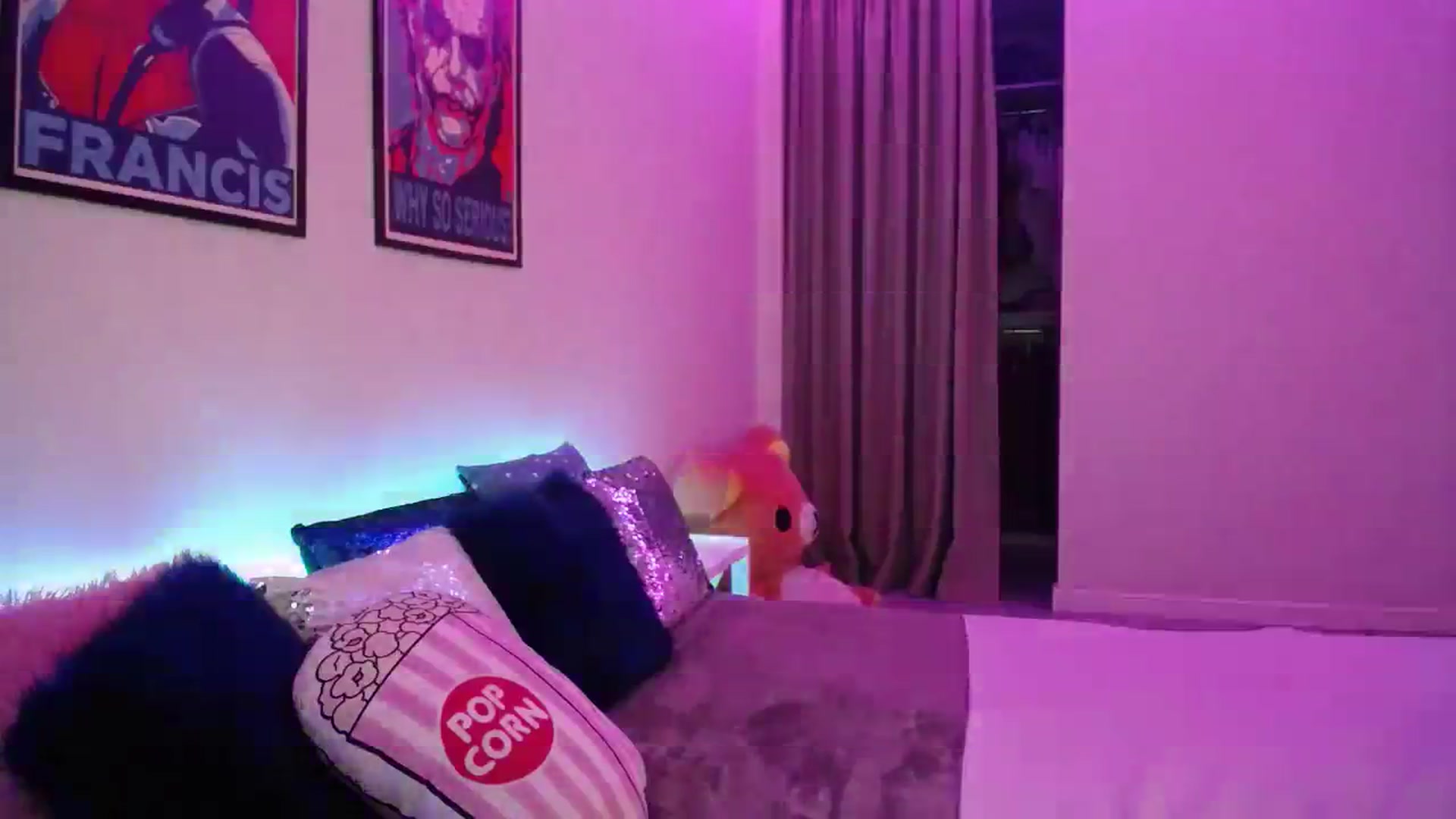 Gallery image thumbnail from HOWERGIRL's myfreecams stream on, 11/03/2023, 20:14 image 11 of 20