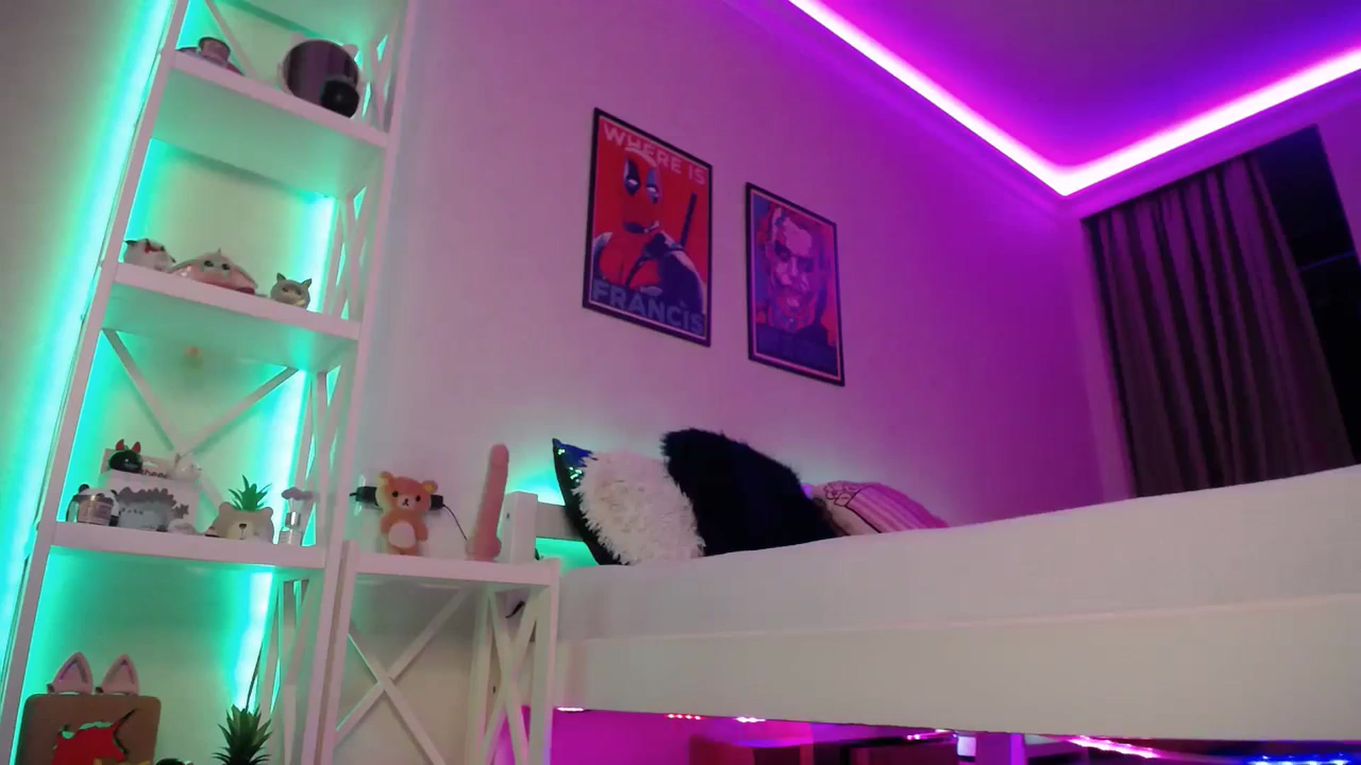 Gallery image thumbnail from HOWERGIRL's myfreecams stream on, 01/26/2024, 20:24 image 13 of 20