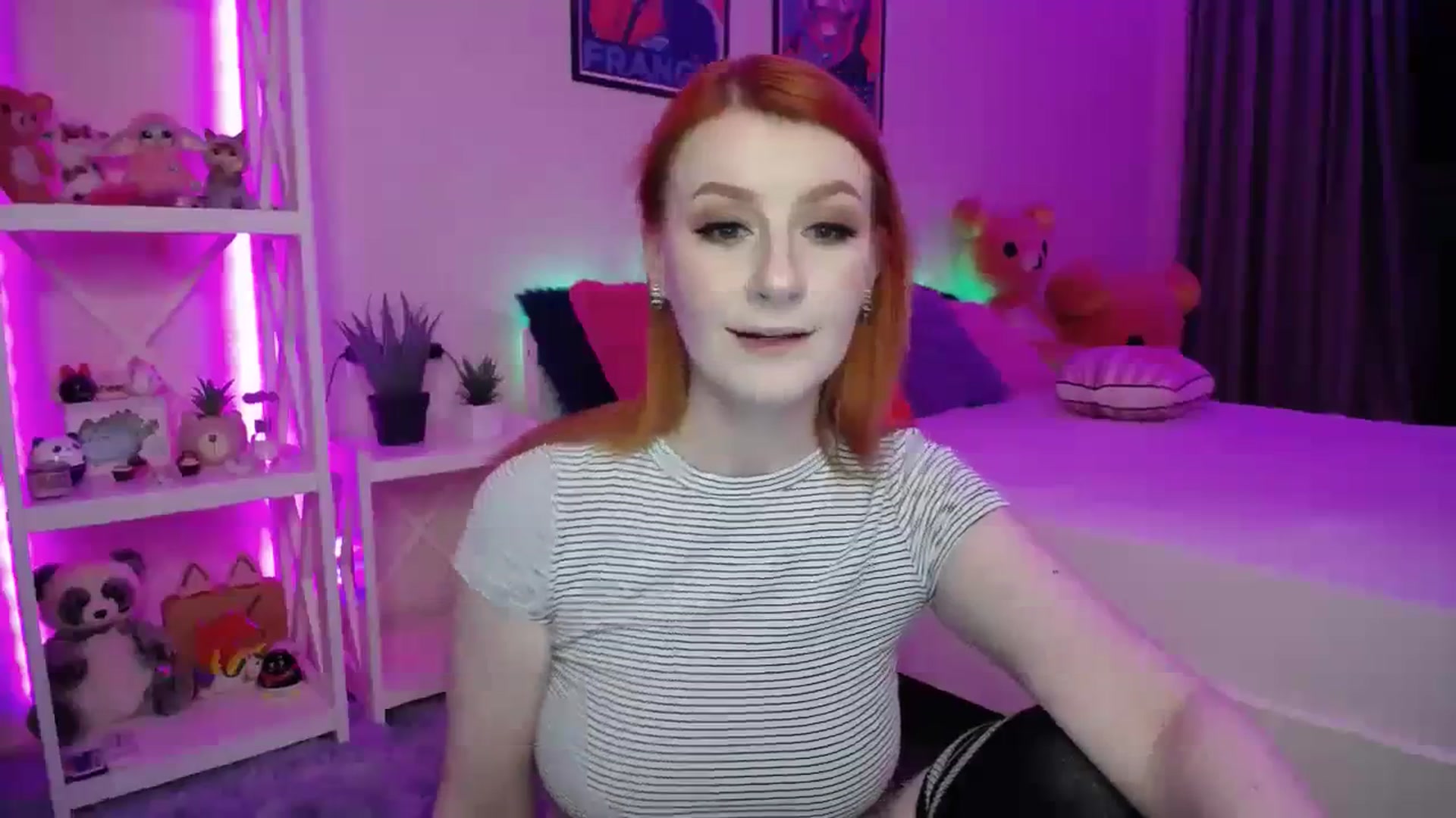 Gallery image thumbnail from HOWERGIRL's myfreecams stream on, 03/10/2024, 19:00 image 12 of 20