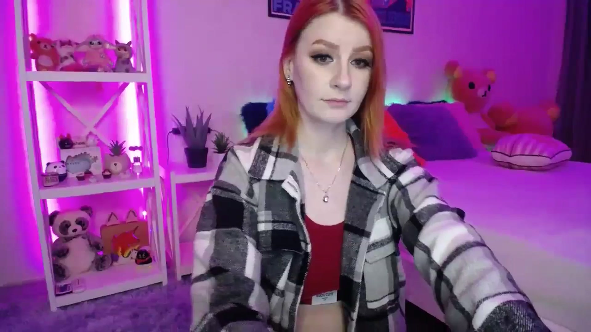 Gallery image thumbnail from HOWERGIRL's myfreecams stream on, 03/23/2024, 20:00 image 19 of 20