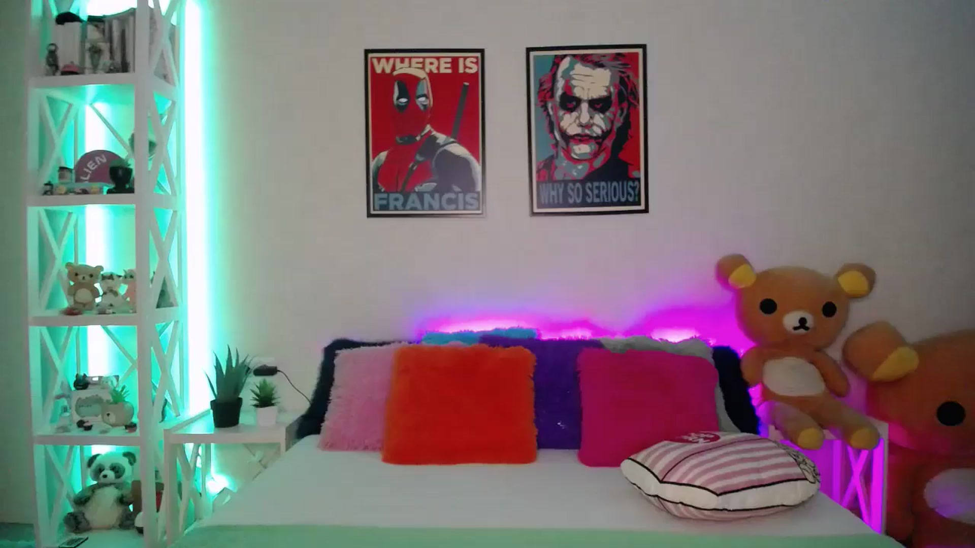 Gallery image thumbnail from HOWERGIRL's myfreecams stream on, 06/14/2024, 16:56 image 9 of 20