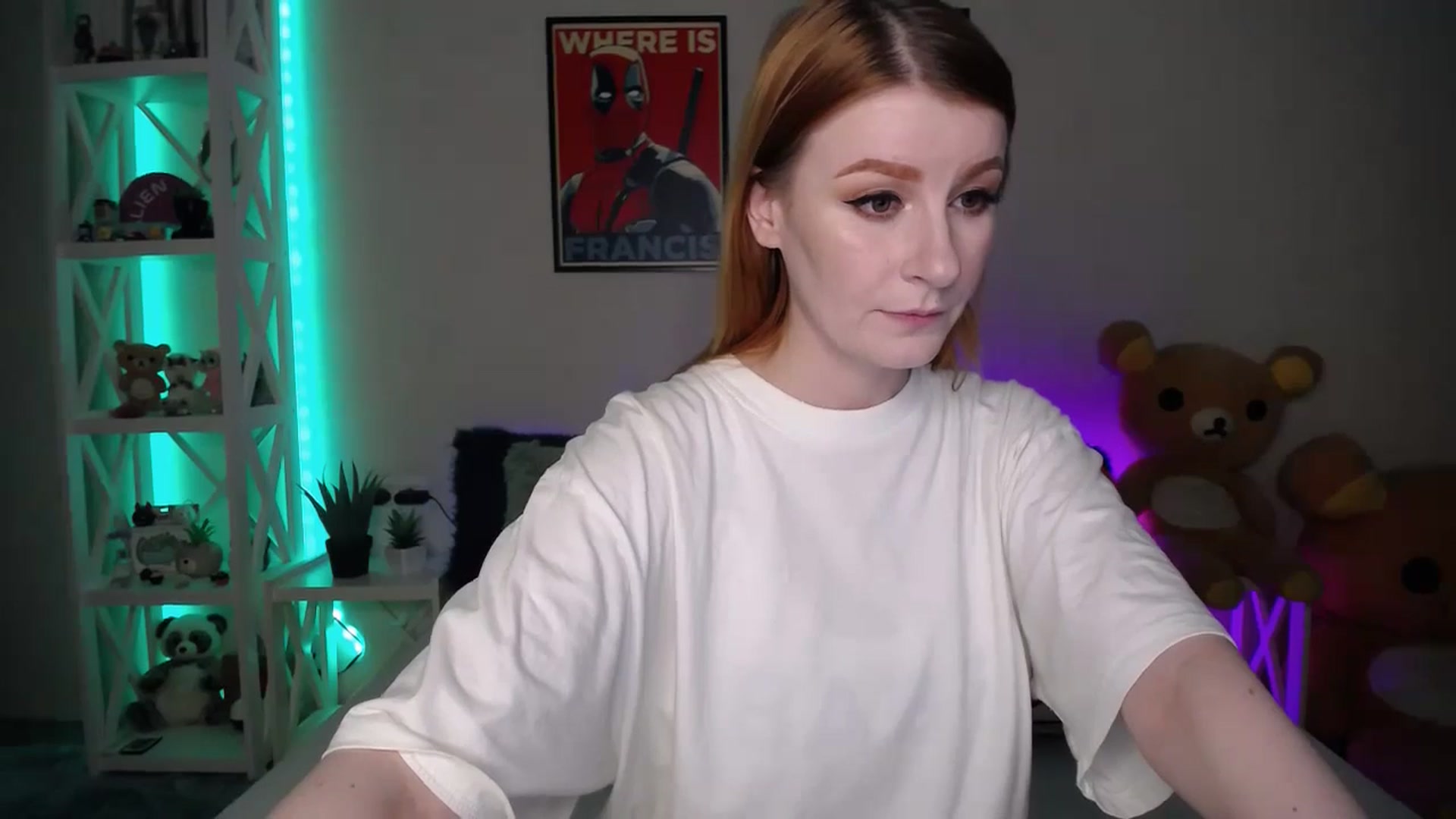 Gallery image thumbnail from HOWERGIRL's myfreecams stream on, 06/19/2024, 18:28 image 17 of 20