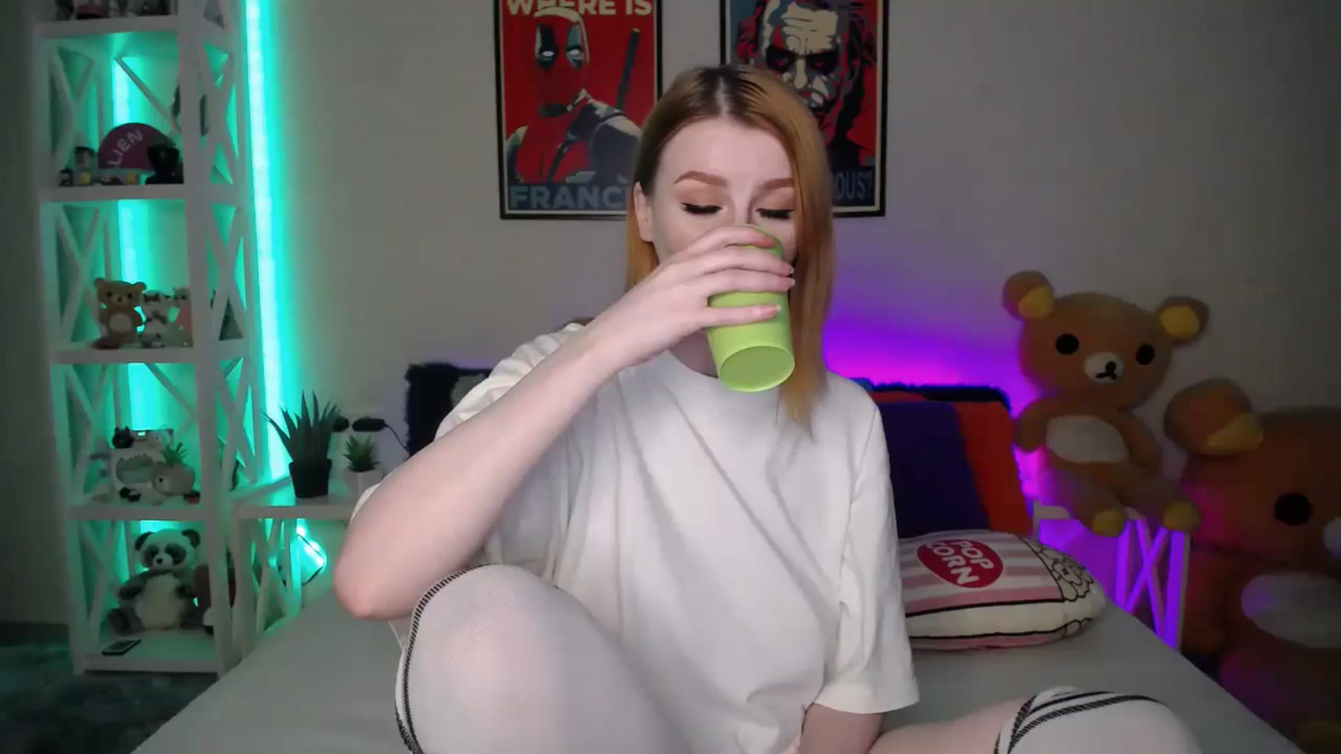 Gallery image thumbnail from HOWERGIRL's myfreecams stream on, 06/19/2024, 19:26 image 13 of 20