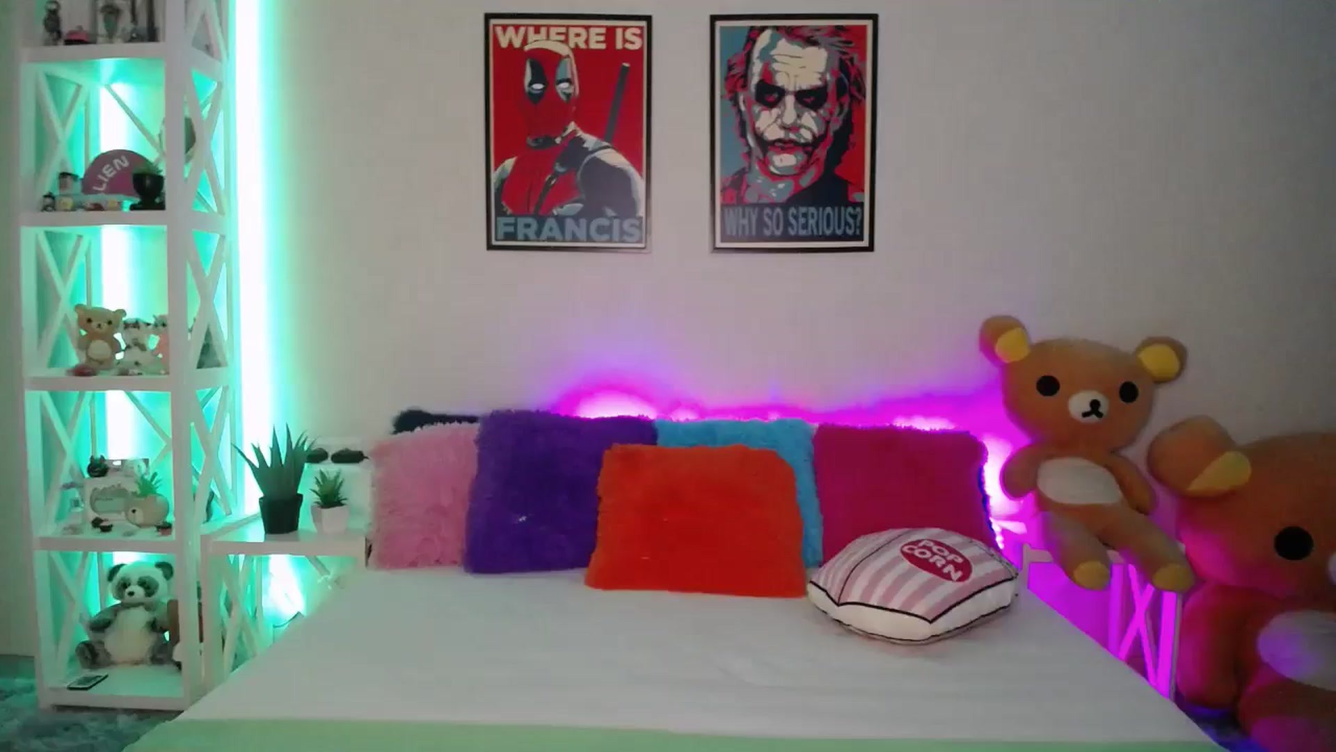Gallery image thumbnail from HOWERGIRL's myfreecams stream on, 06/22/2024, 16:11 image 13 of 20
