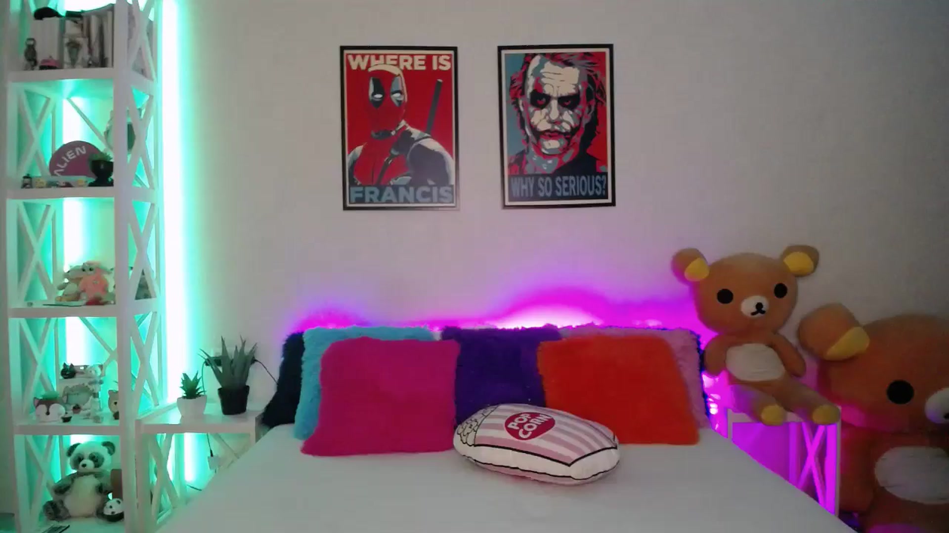 Gallery image thumbnail from HOWERGIRL's myfreecams stream on, 07/04/2024, 17:41 image 19 of 20