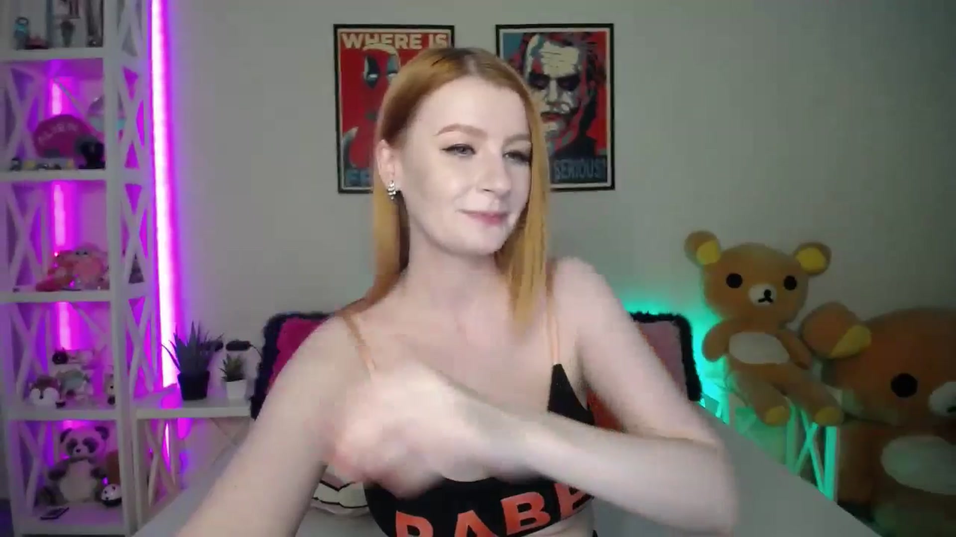 Gallery image thumbnail from HOWERGIRL's myfreecams stream on, 08/16/2024, 18:00 image 15 of 20