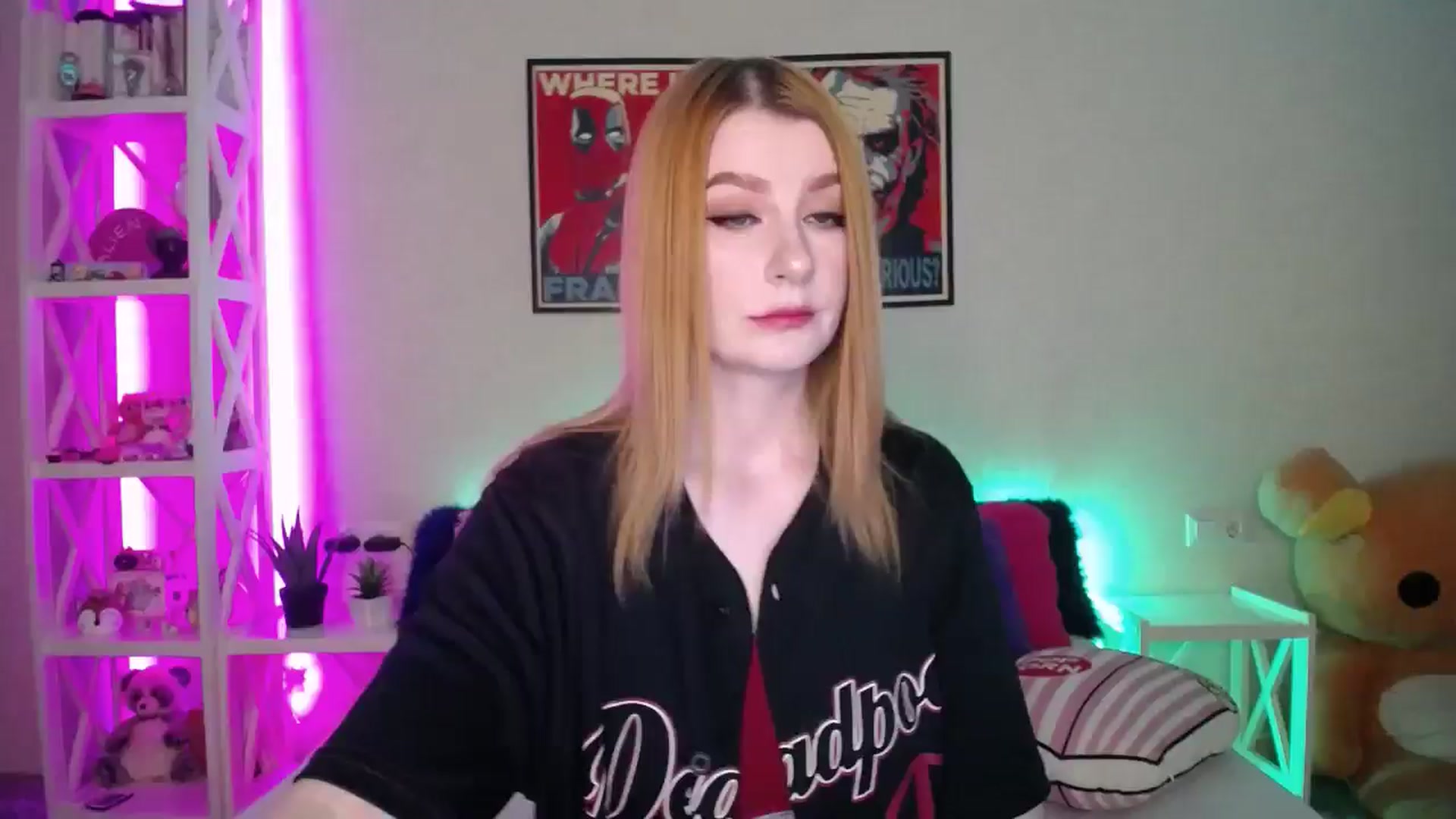 Gallery image thumbnail from HOWERGIRL's myfreecams stream on, 09/10/2024, 17:18 image 1 of 20