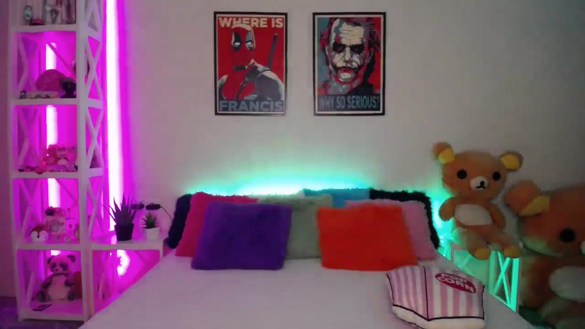 Gallery image thumbnail from HOWERGIRL's myfreecams stream on, 09/13/2024, 17:42 image 17 of 20