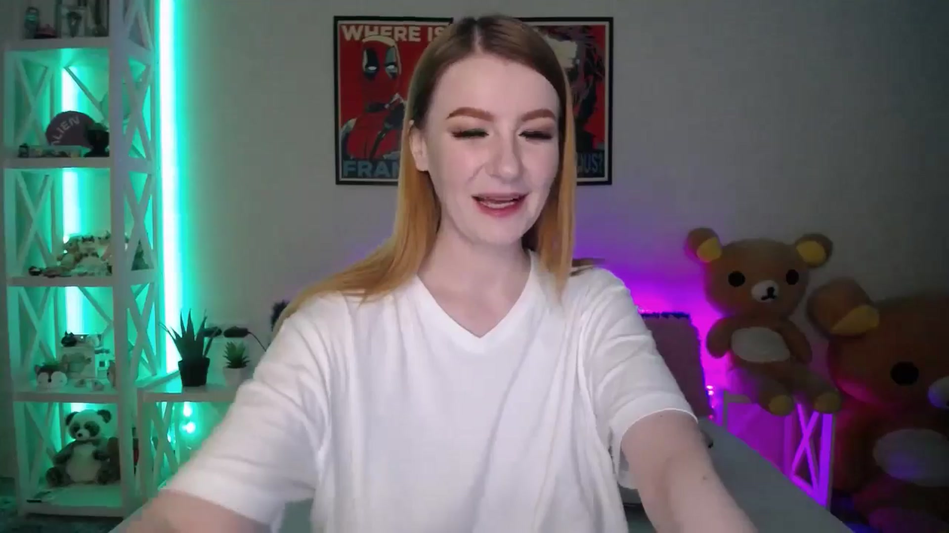 Gallery image thumbnail from HOWERGIRL's myfreecams stream on, 09/27/2024, 19:13 image 8 of 20