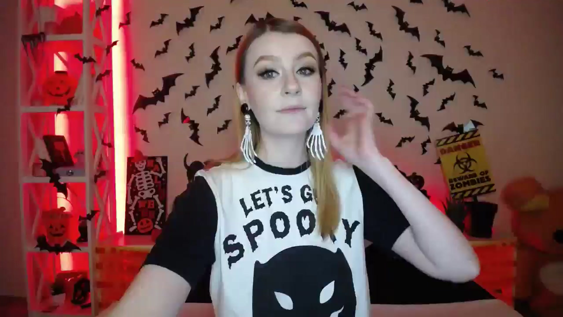 Gallery image thumbnail from HOWERGIRL's myfreecams stream on, 10/04/2024, 18:33 image 9 of 20