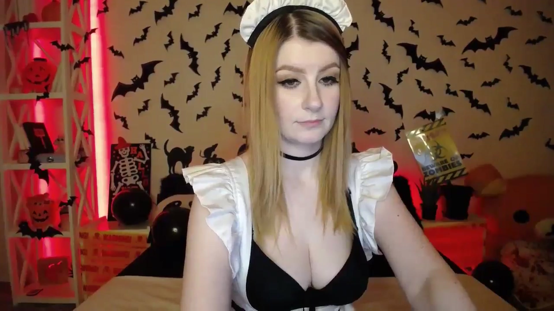 Gallery image thumbnail from HOWERGIRL's myfreecams stream on, 10/26/2024, 18:35 image 13 of 20
