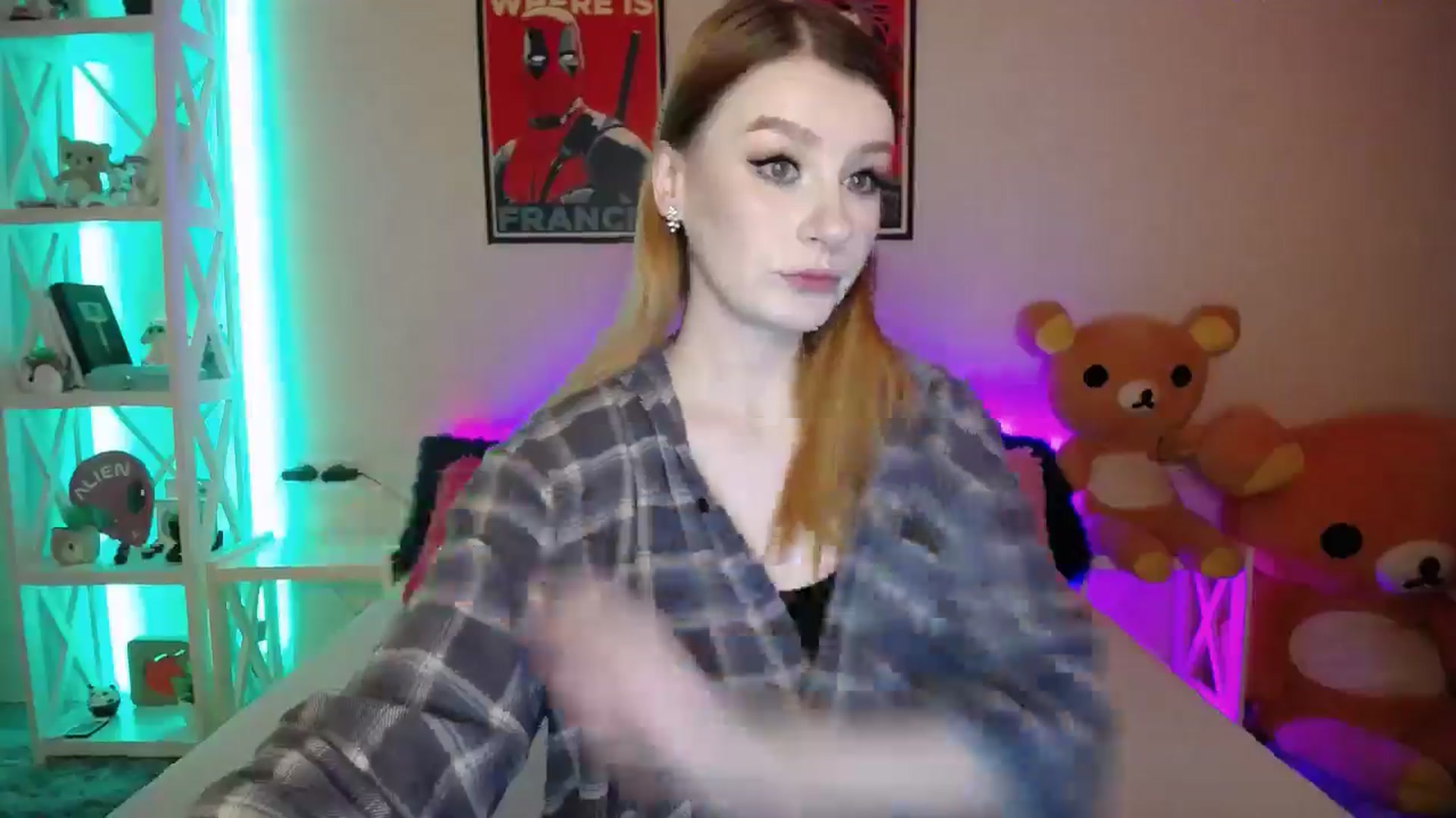 Gallery image thumbnail from HOWERGIRL's myfreecams stream on, 11/12/2024, 18:01 image 14 of 20