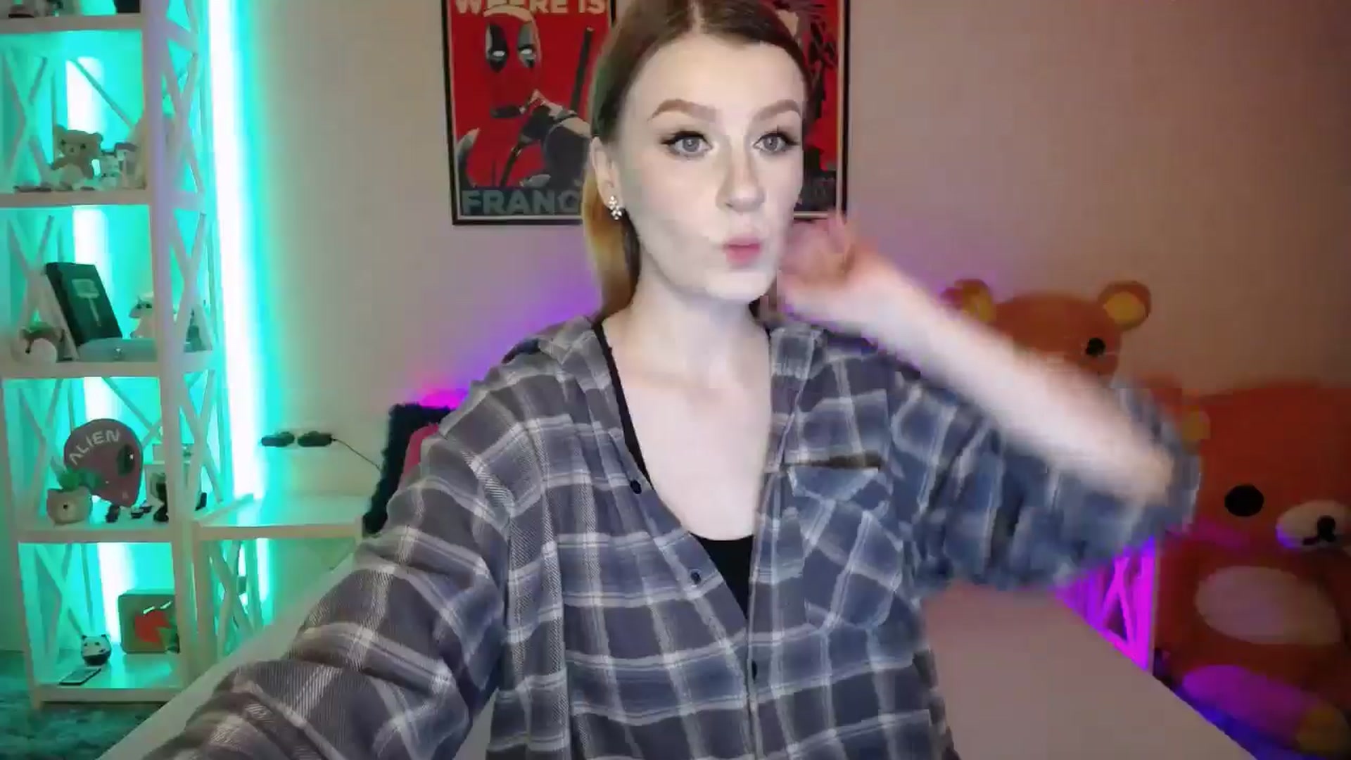 Gallery image thumbnail from HOWERGIRL's myfreecams stream on, 11/12/2024, 18:01 image 18 of 20