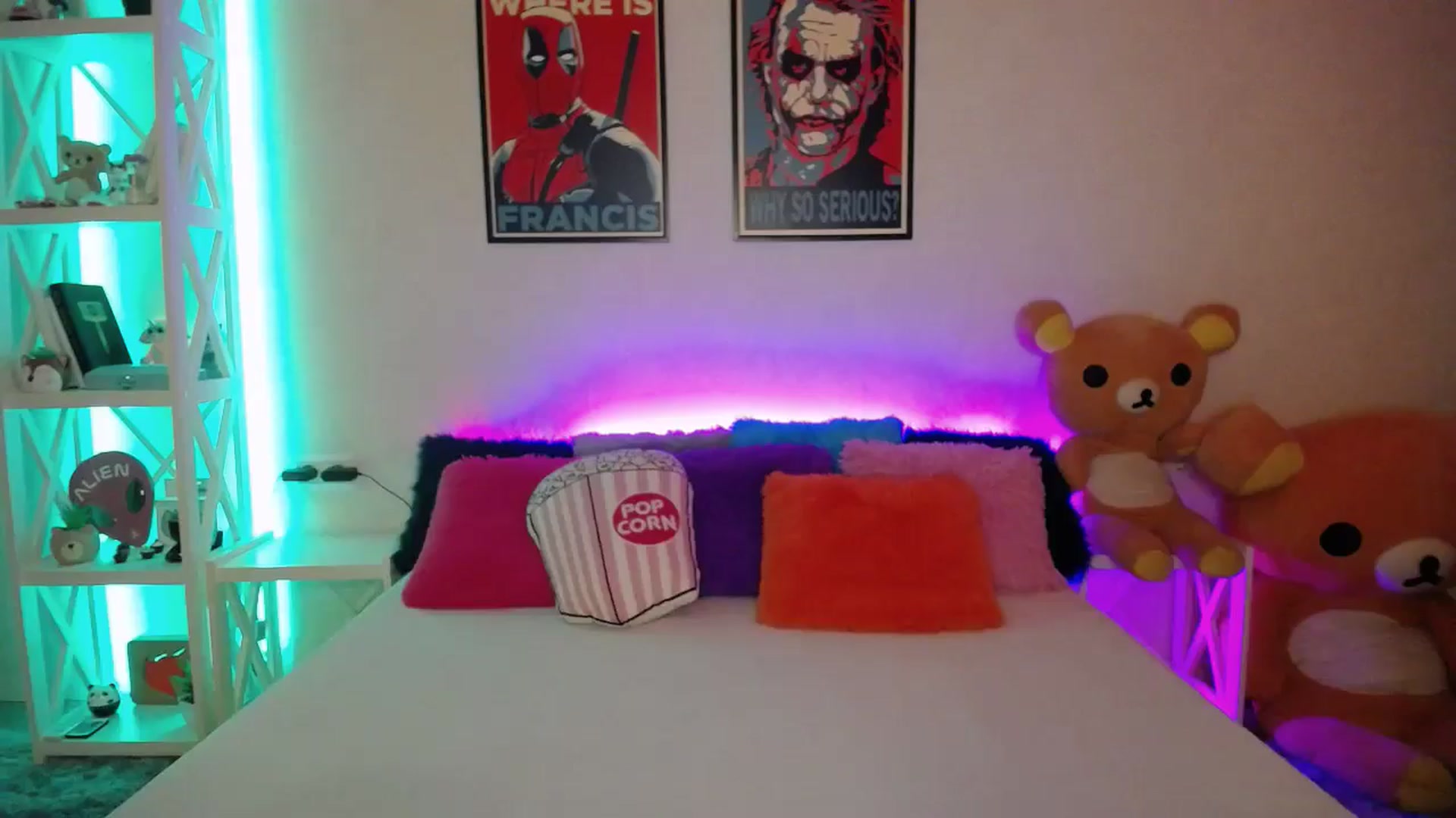 Gallery image thumbnail from HOWERGIRL's myfreecams stream on, 11/12/2024, 18:01 image 9 of 20