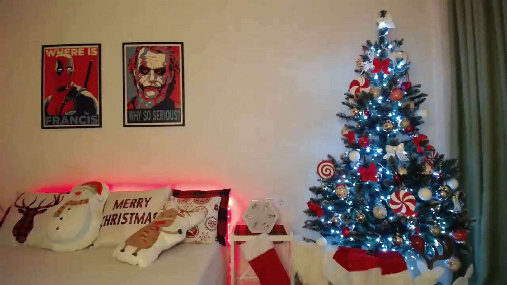 Gallery image thumbnail from HOWERGIRL's myfreecams stream on, 12/12/2024, 19:12 image 14 of 20