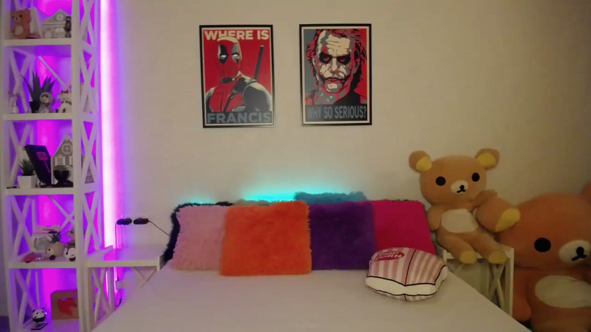 Gallery image thumbnail from HOWERGIRL's myfreecams stream on, 01/10/2025, 16:53 image 20 of 20