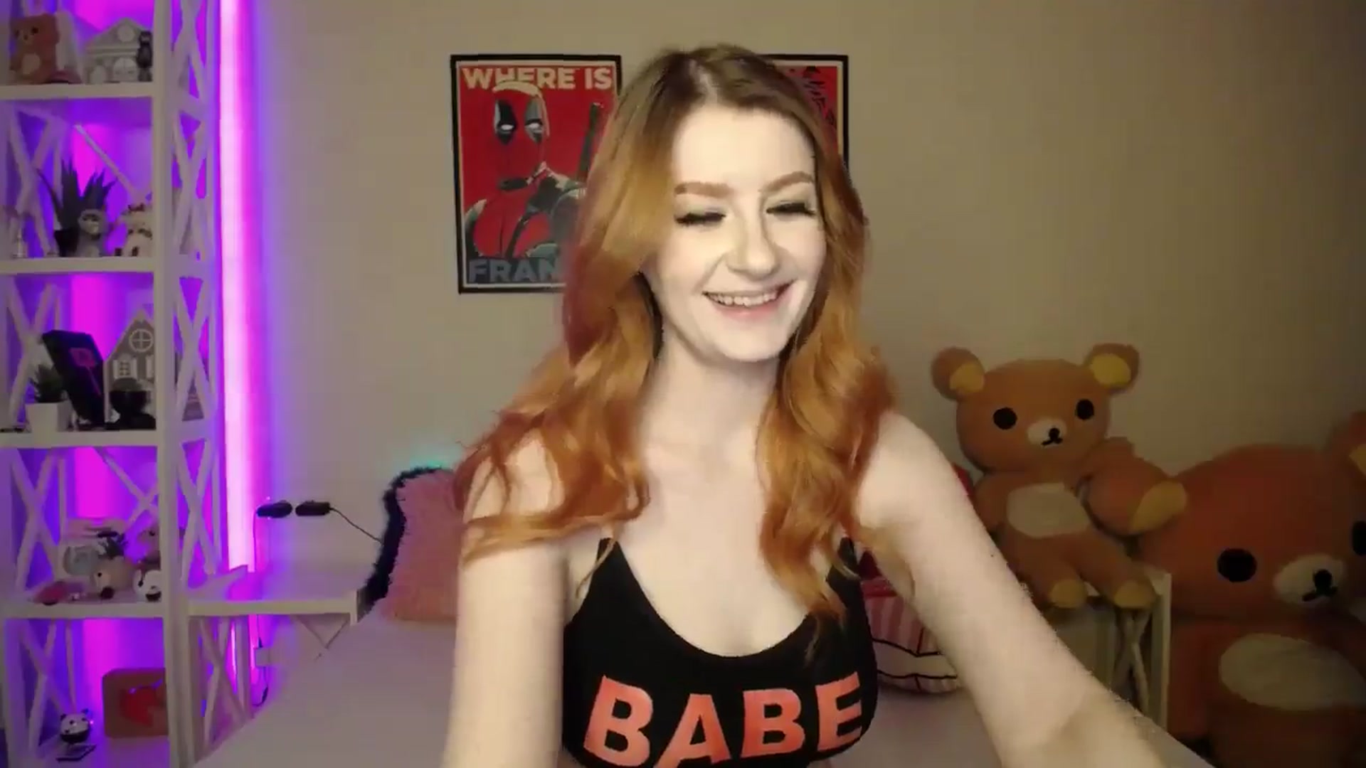 Gallery image thumbnail from HOWERGIRL's myfreecams stream on, 01/10/2025, 19:15 image 9 of 20