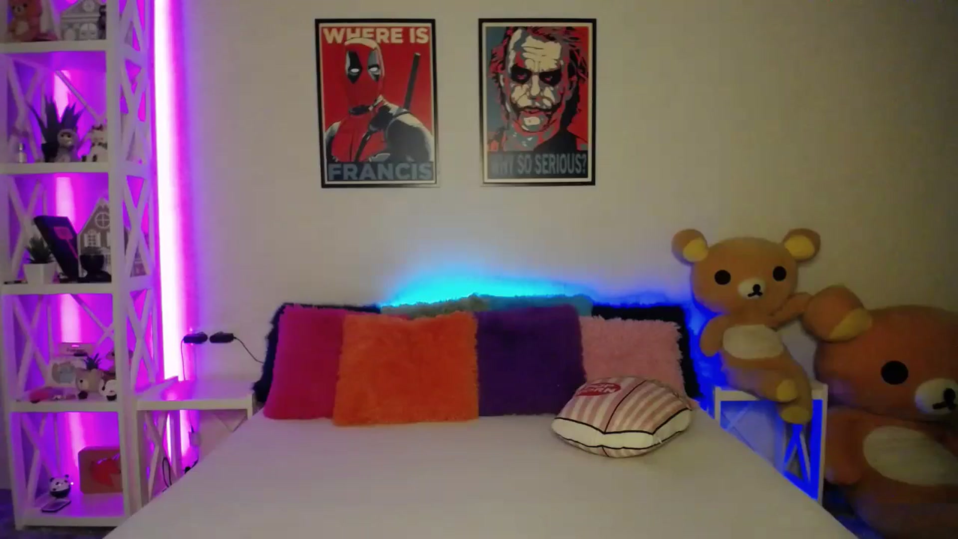 Gallery image thumbnail from HOWERGIRL's myfreecams stream on, 02/04/2025, 19:23 image 6 of 20