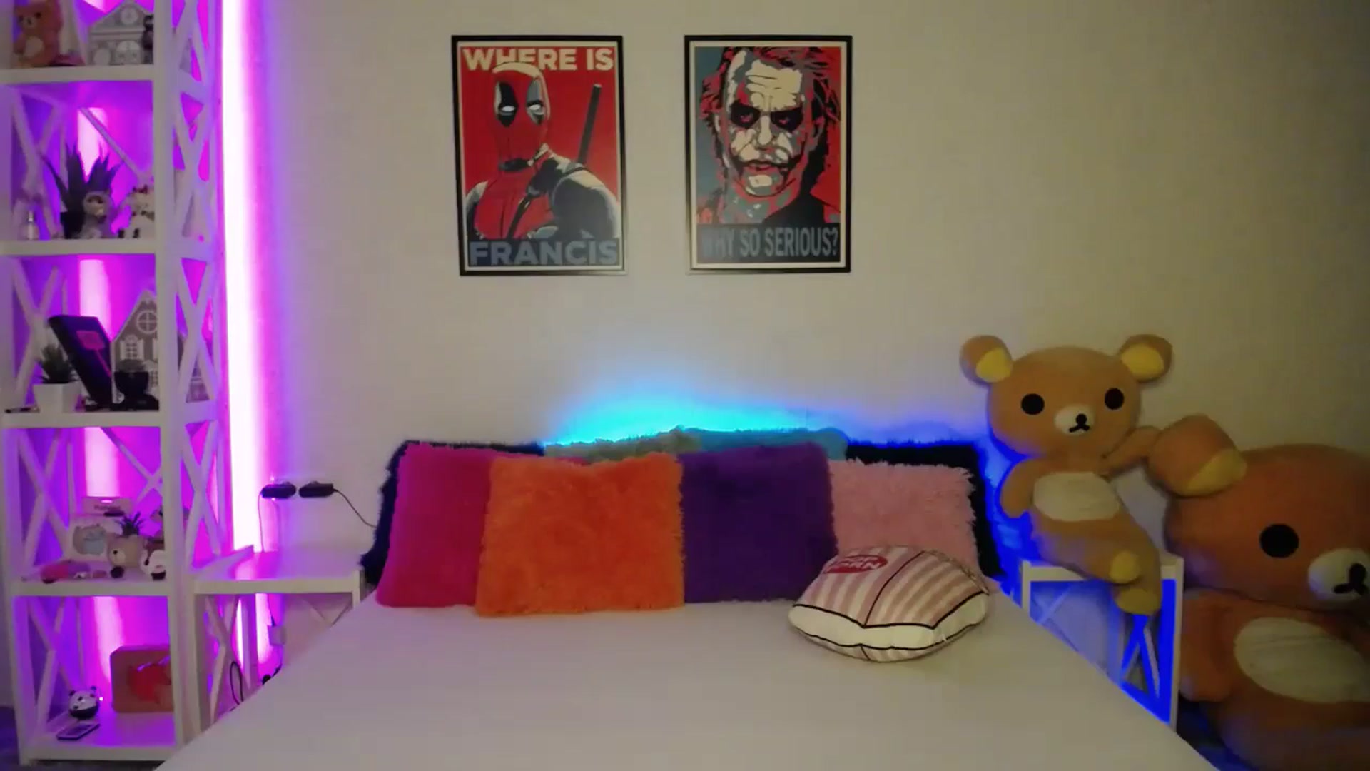 Gallery image thumbnail from HOWERGIRL's myfreecams stream on, 02/04/2025, 19:23 image 19 of 20
