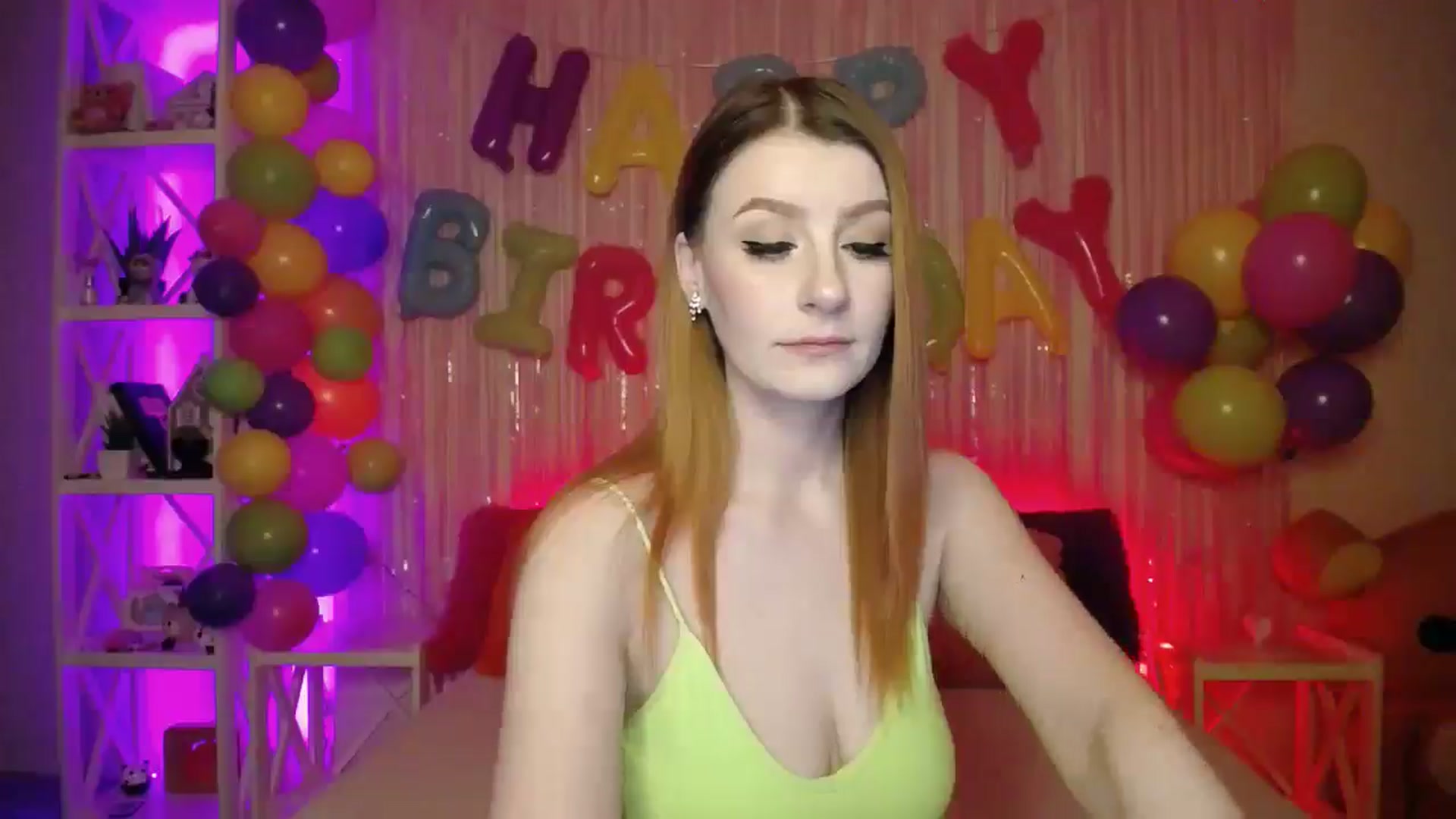 Gallery image thumbnail from HOWERGIRL's myfreecams stream on, 03/01/2025, 22:06 image 5 of 20