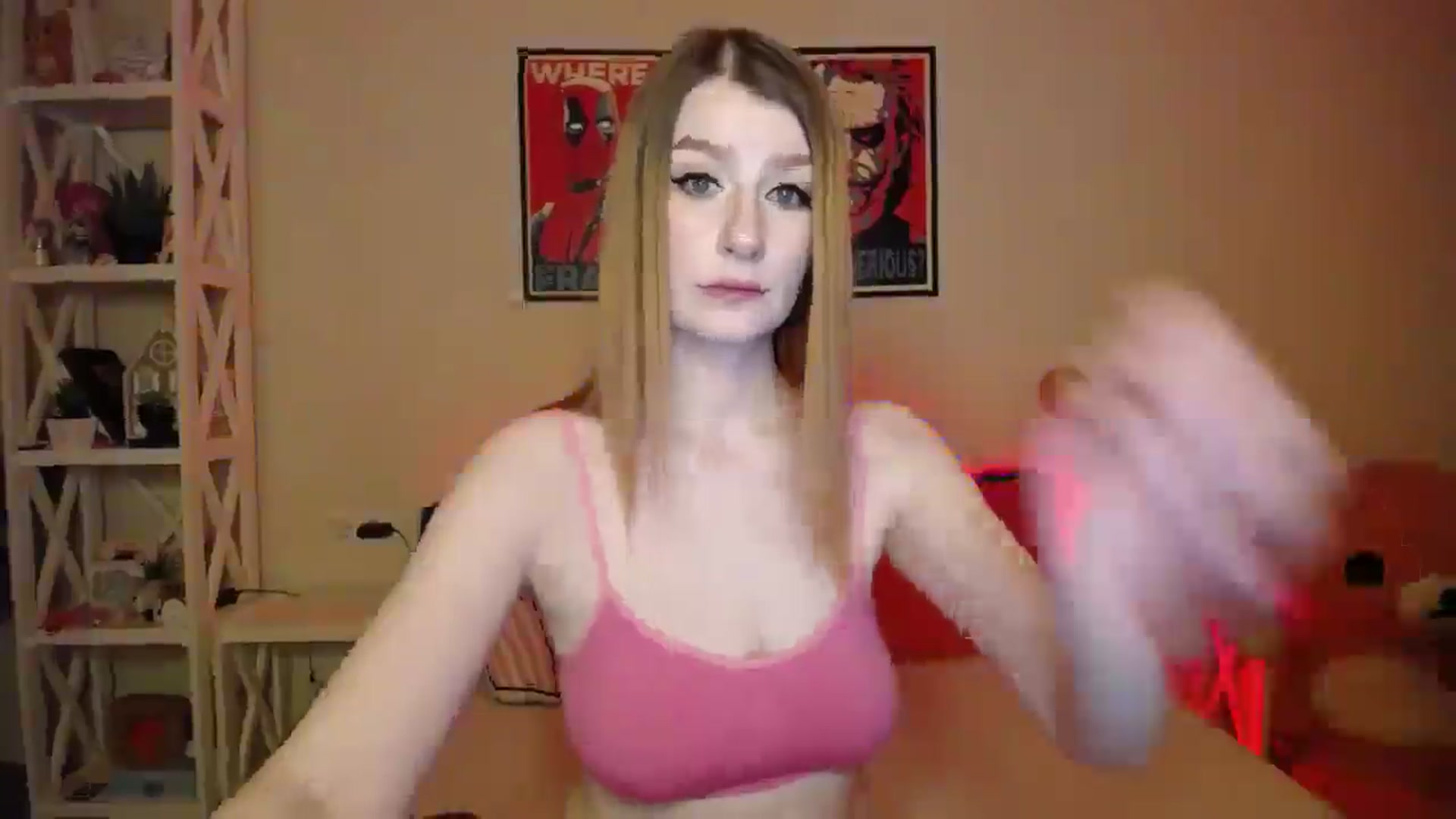 Gallery image thumbnail from HOWERGIRL's myfreecams stream on, 03/18/2025, 19:32 image 5 of 20