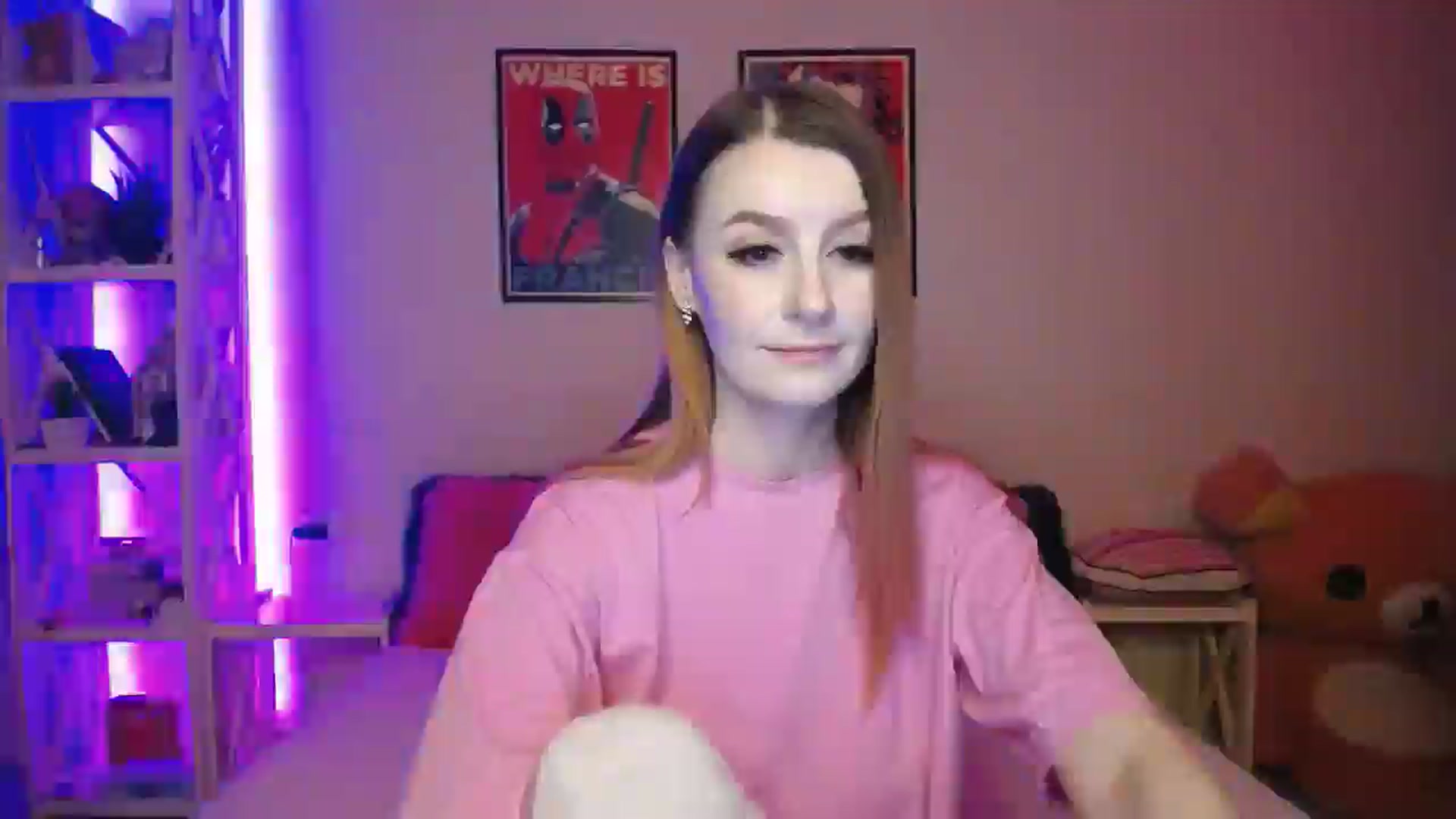 Gallery image thumbnail from HOWERGIRL's myfreecams stream on, 05/15/2025, 19:49 image 13 of 20