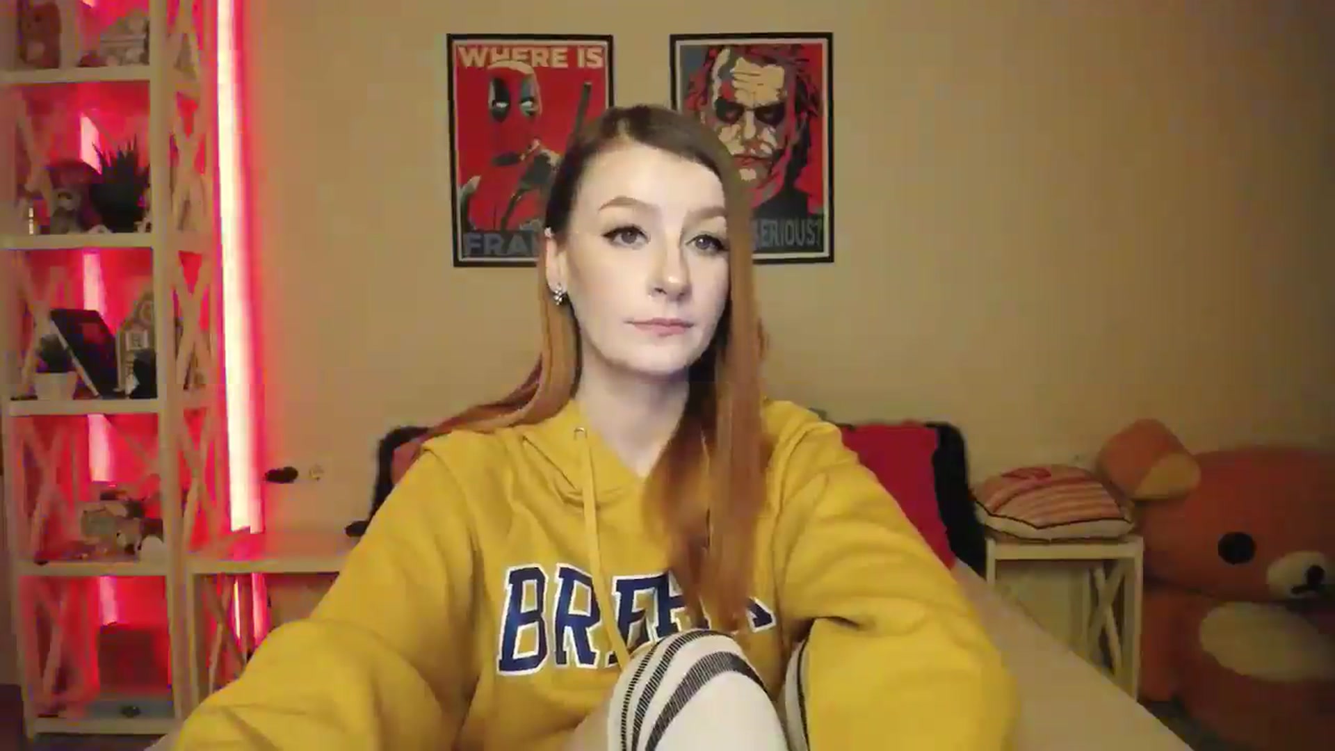 Gallery image thumbnail from HOWERGIRL's myfreecams stream on, 05/21/2025, 18:10 image 10 of 20