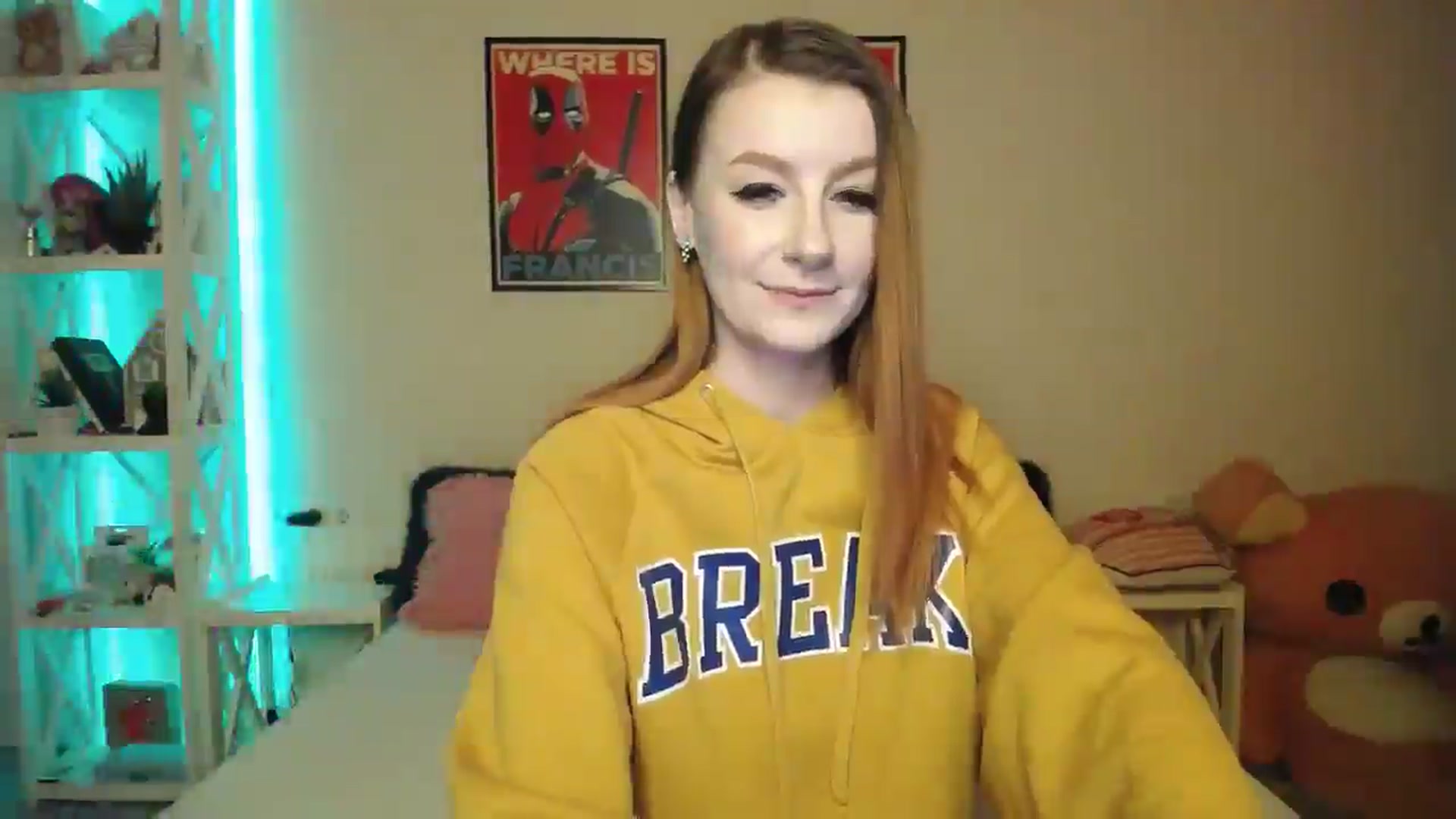 Gallery image thumbnail from HOWERGIRL's myfreecams stream on, 05/21/2025, 18:10 image 18 of 20