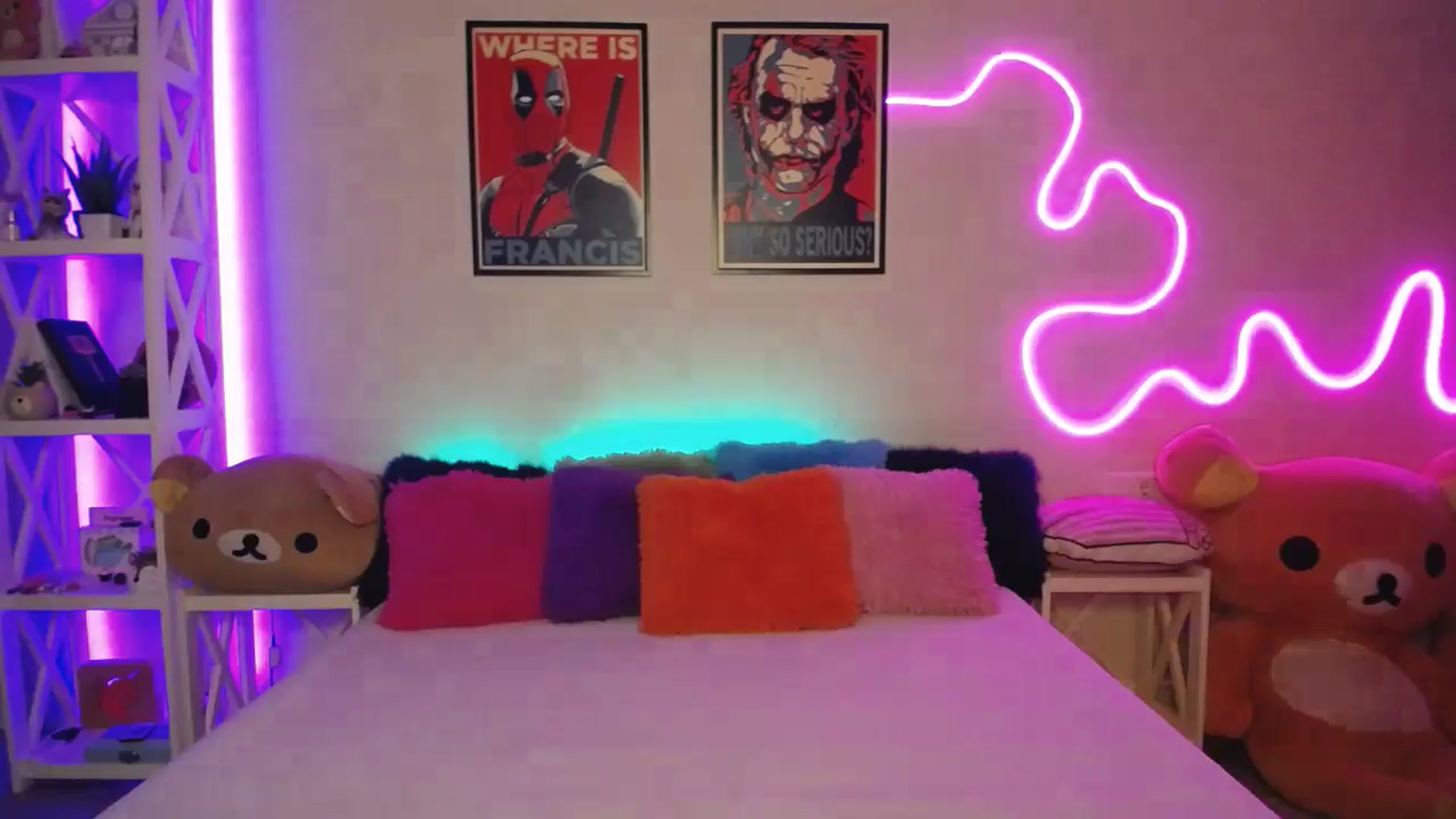 Gallery image thumbnail from HOWERGIRL's myfreecams stream on, 06/21/2025, 18:26 image 13 of 20